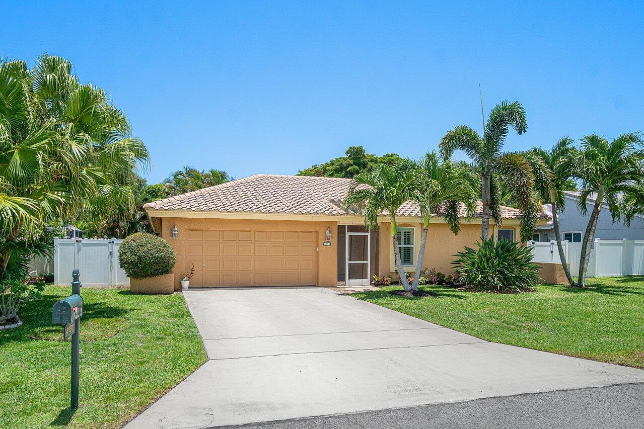 6930 NW 2nd Terrace, Boca Raton, FL 33487, Boca Raton - Photo 3