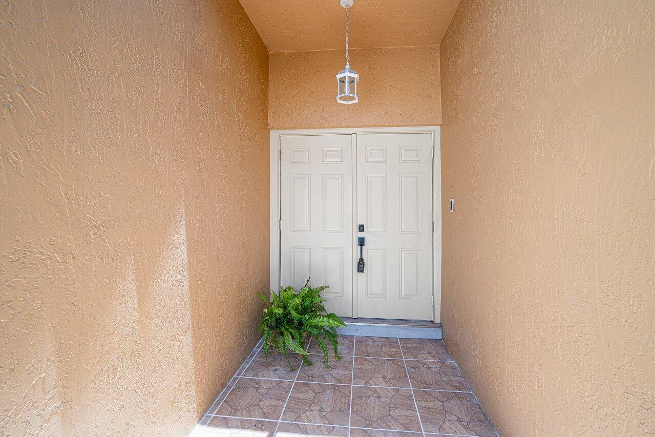 6930 NW 2nd Terrace, Boca Raton, FL 33487, Boca Raton - Photo 5