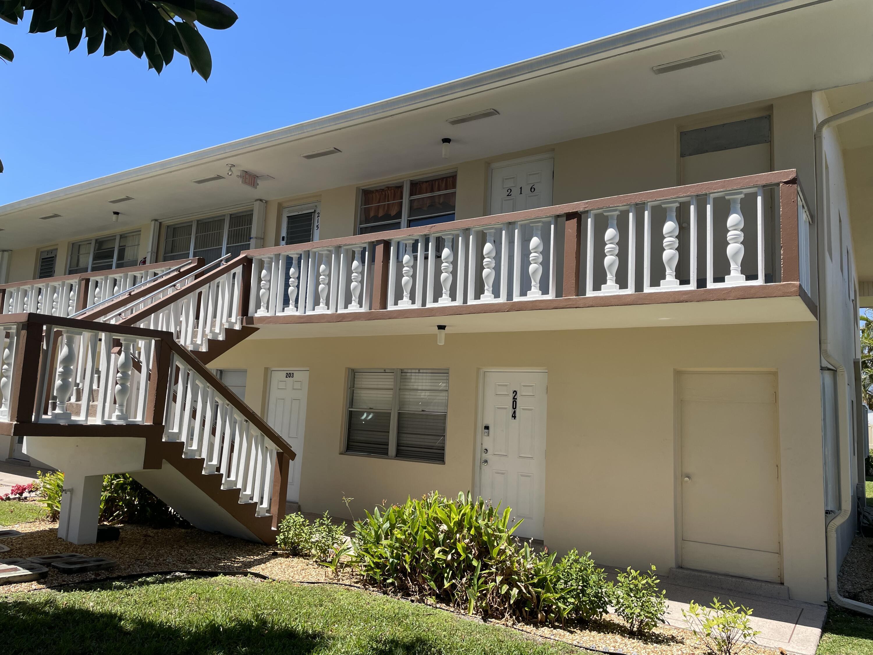 203 Easthampton I, West Palm Beach, FL 33417, West Palm Beach