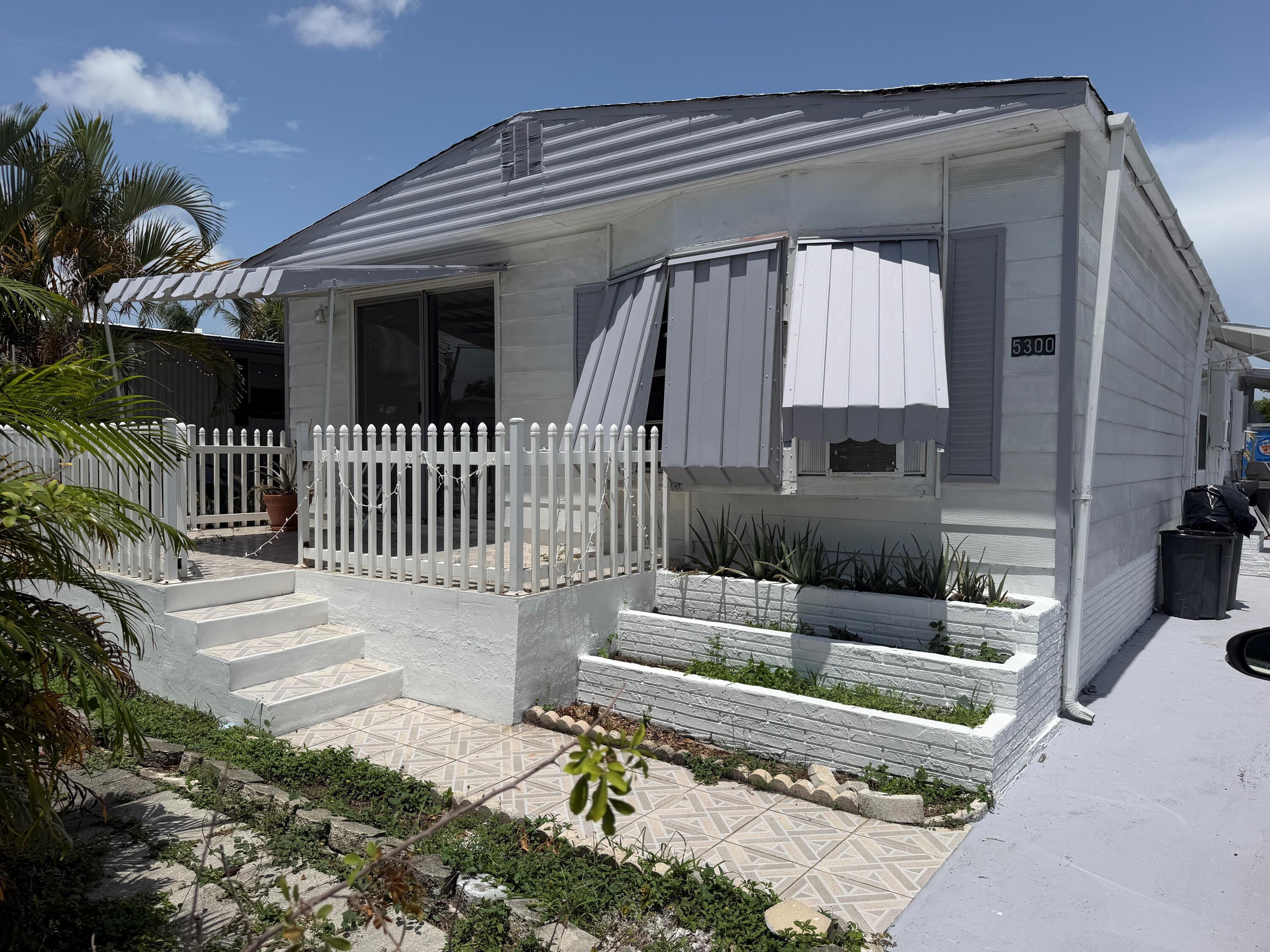 5300 SW 22nd Avenue, Dania Beach, FL 33312, Dania Beach - Photo 2