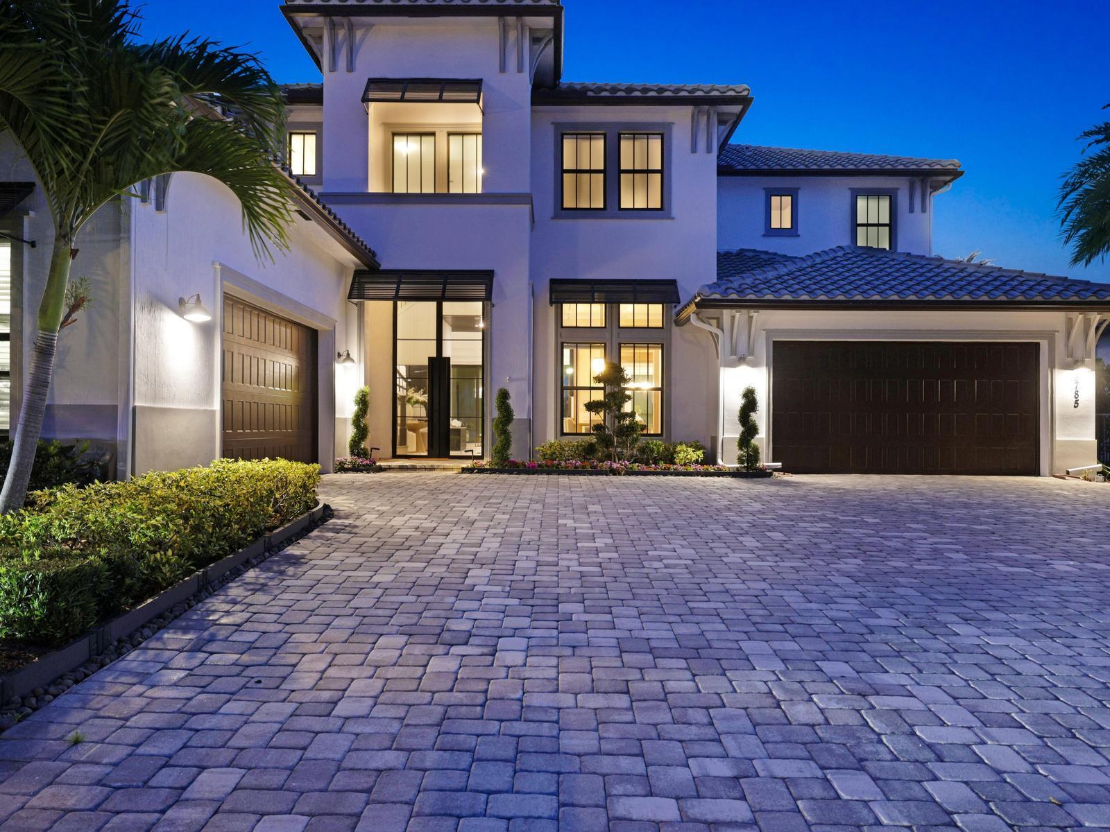 8785 Parkland Bay Drive, Parkland, FL 33076, Parkland - Photo 3