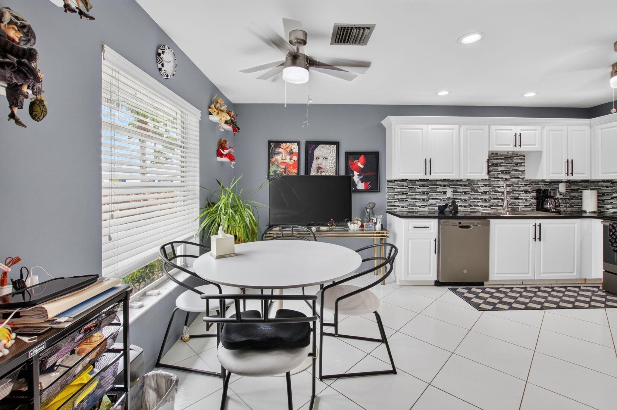 5284 Privet Place D, Delray Beach, FL 33484, Delray Beach - Photo 5