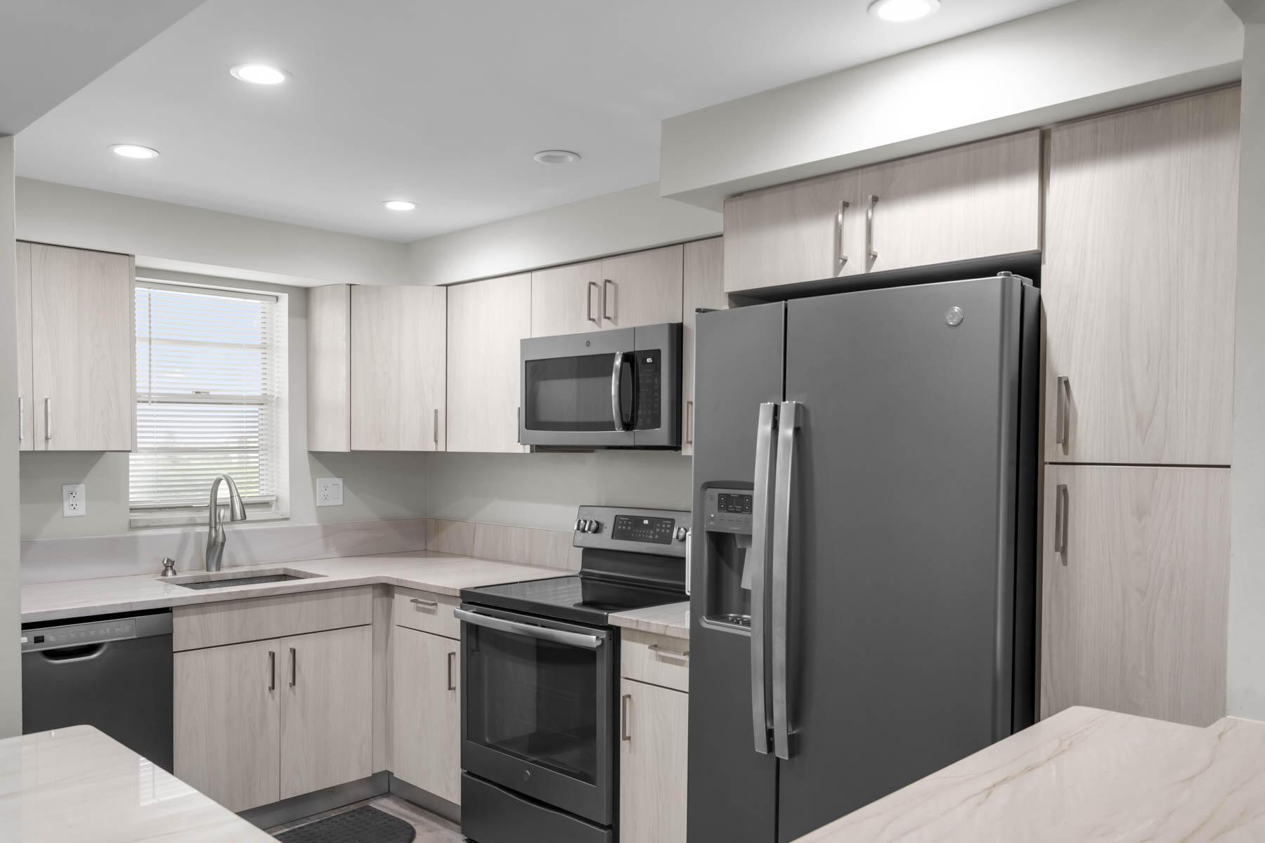 3150 W Rolling Hills Circle 704, Davie, FL 33328, Davie