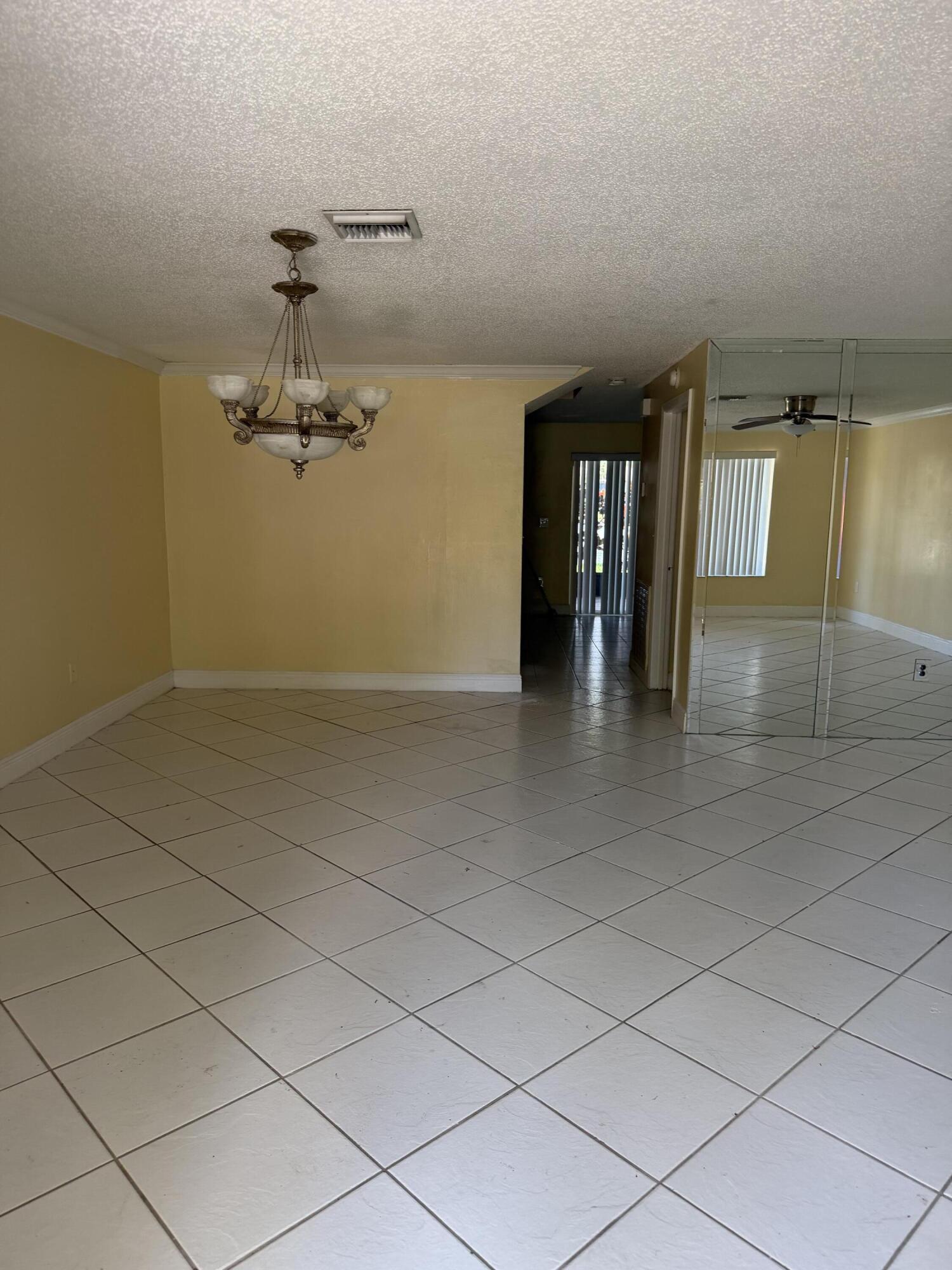 9741 NW 37th Street, Sunrise, FL 33351, Sunrise - Photo 4