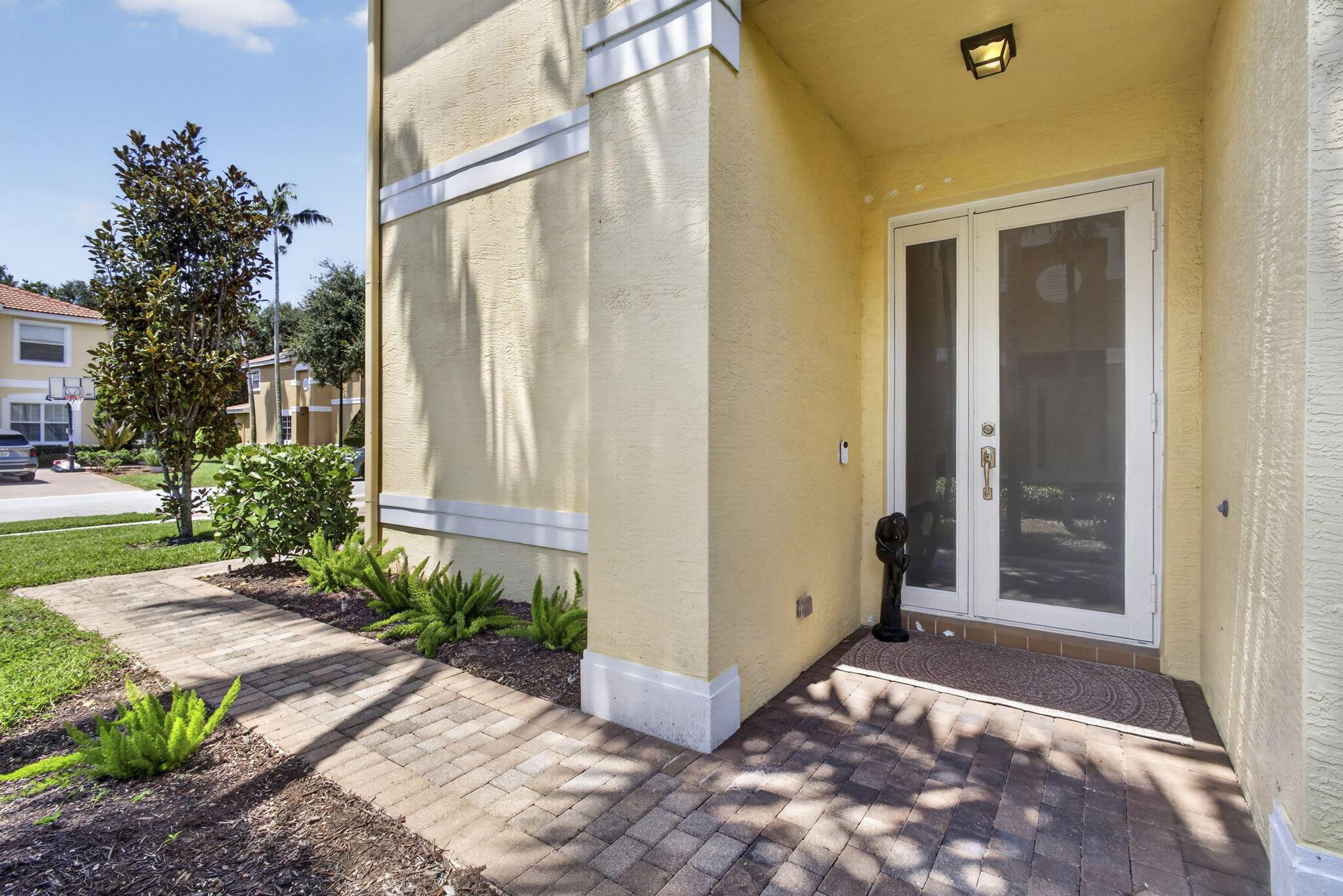 7559 Spatterdock Drive, Boynton Beach, FL 33437, Boynton Beach - Photo 2