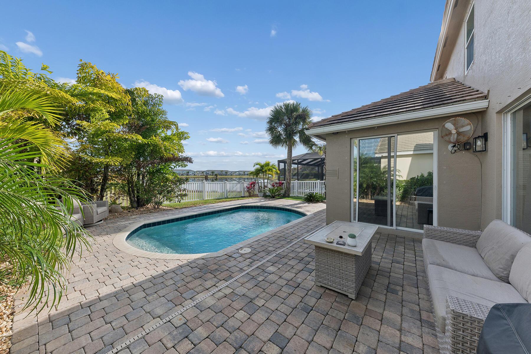 11534 SW Glengarry Court, Port St. Lucie, FL 34987, Port St. Lucie - Photo 2