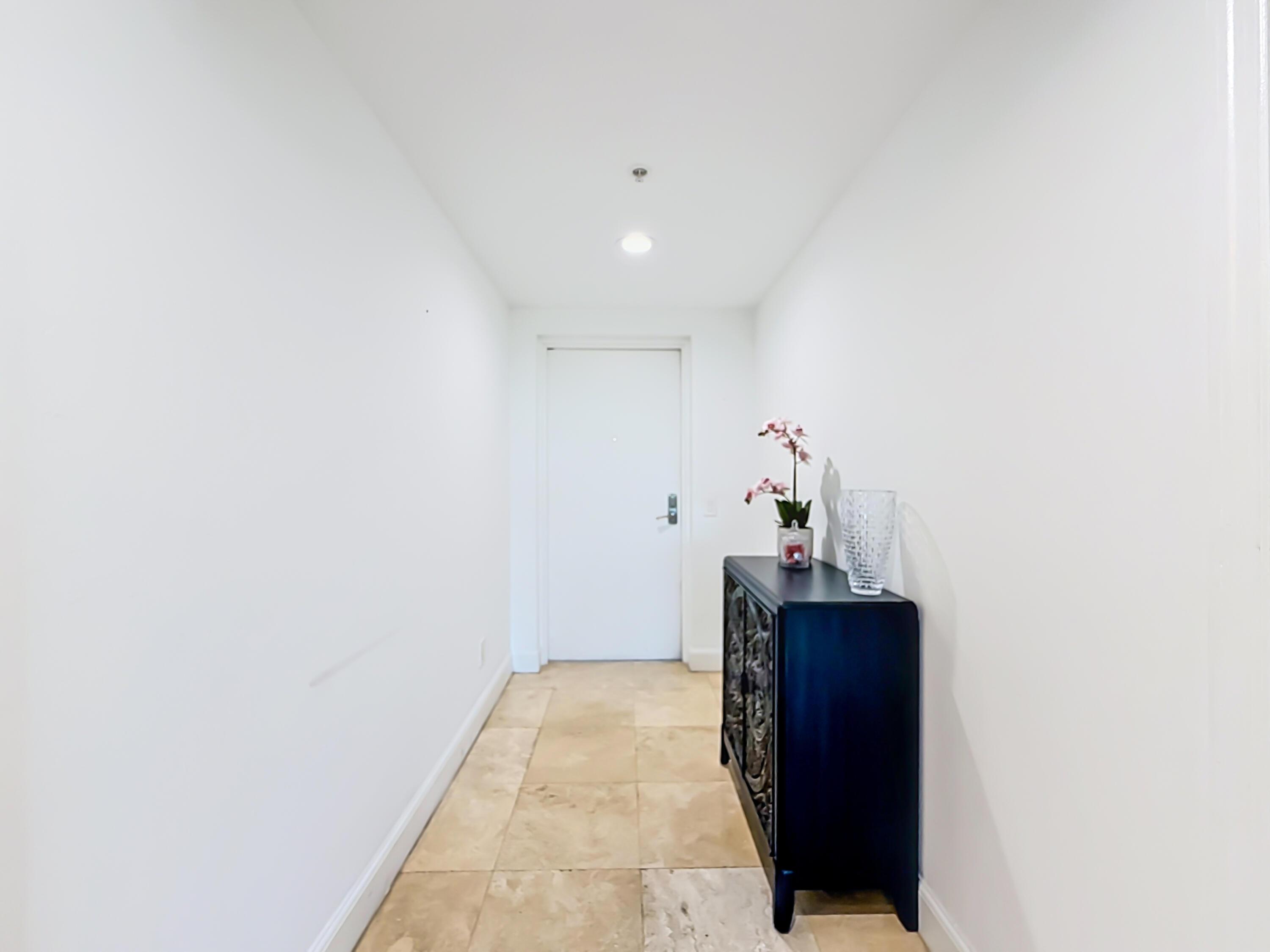 14951 Royal Oaks Lane 505, North Miami, FL 33181, North Miami - Photo 2