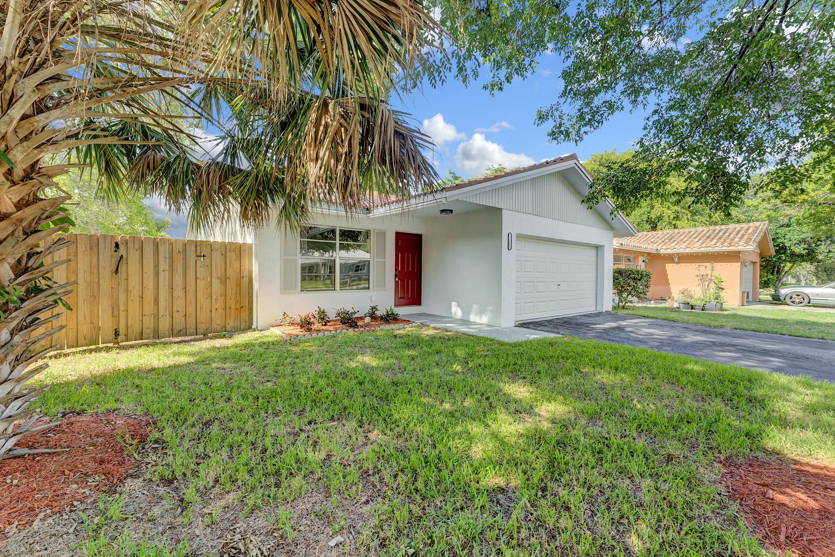 11603 NW 26th Street, Coral Springs, FL 33065, Coral Springs - Photo 2