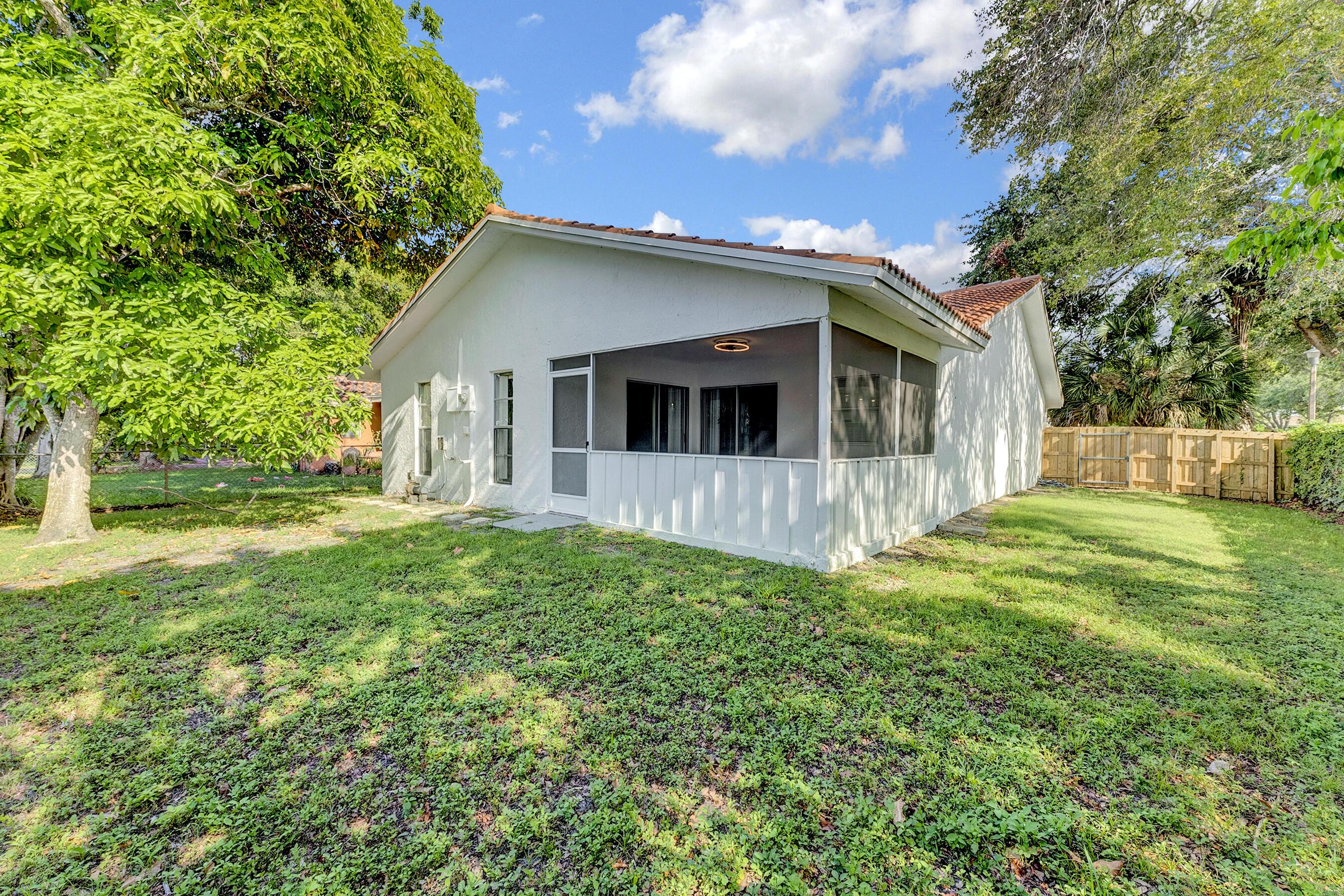 11603 NW 26th Street, Coral Springs, FL 33065, Coral Springs - Photo 4
