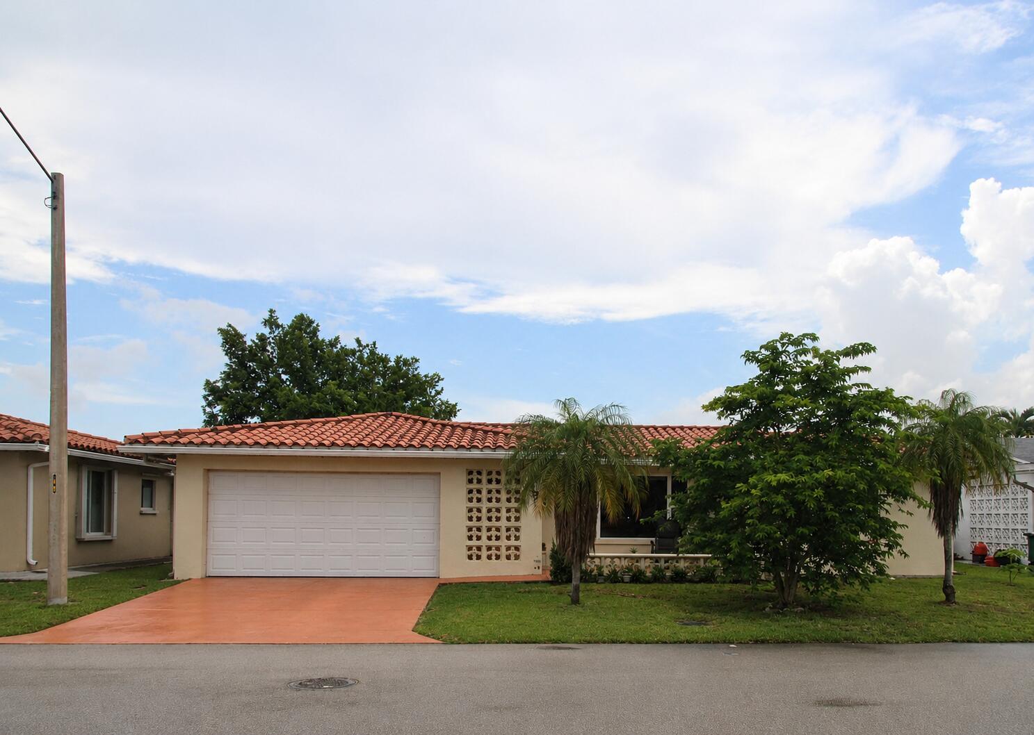 4914 NW 49th Road, Tamarac, FL 33319, Tamarac