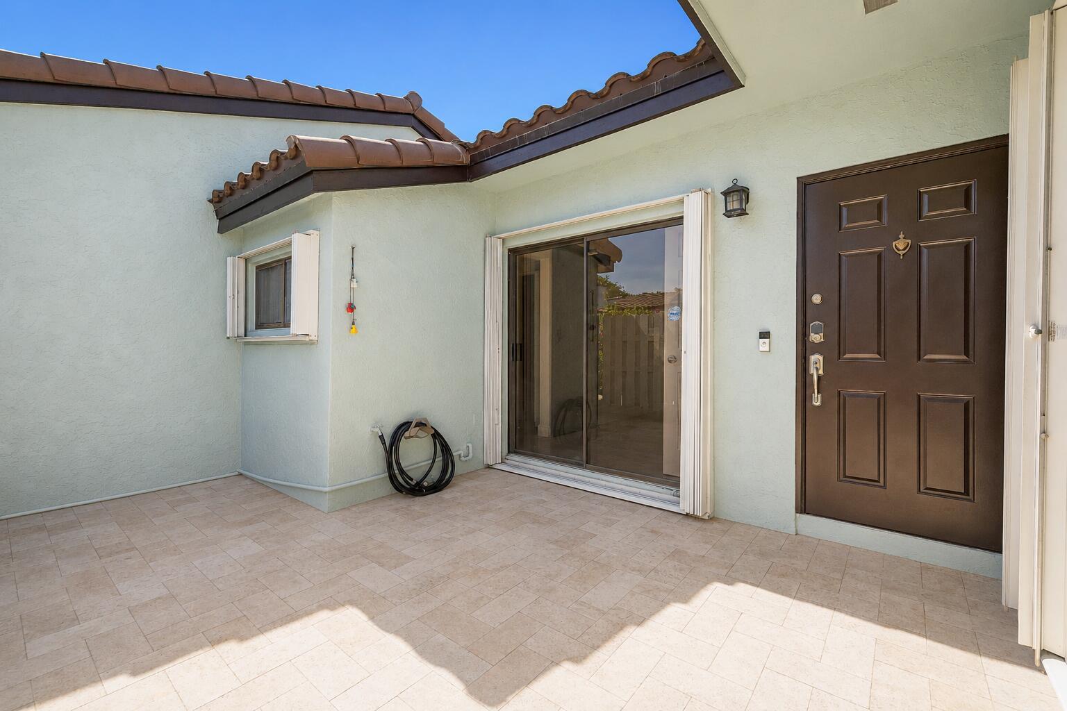 22354 Pineapple Walk Drive, Boca Raton, FL 33433, Boca Raton - Photo 3
