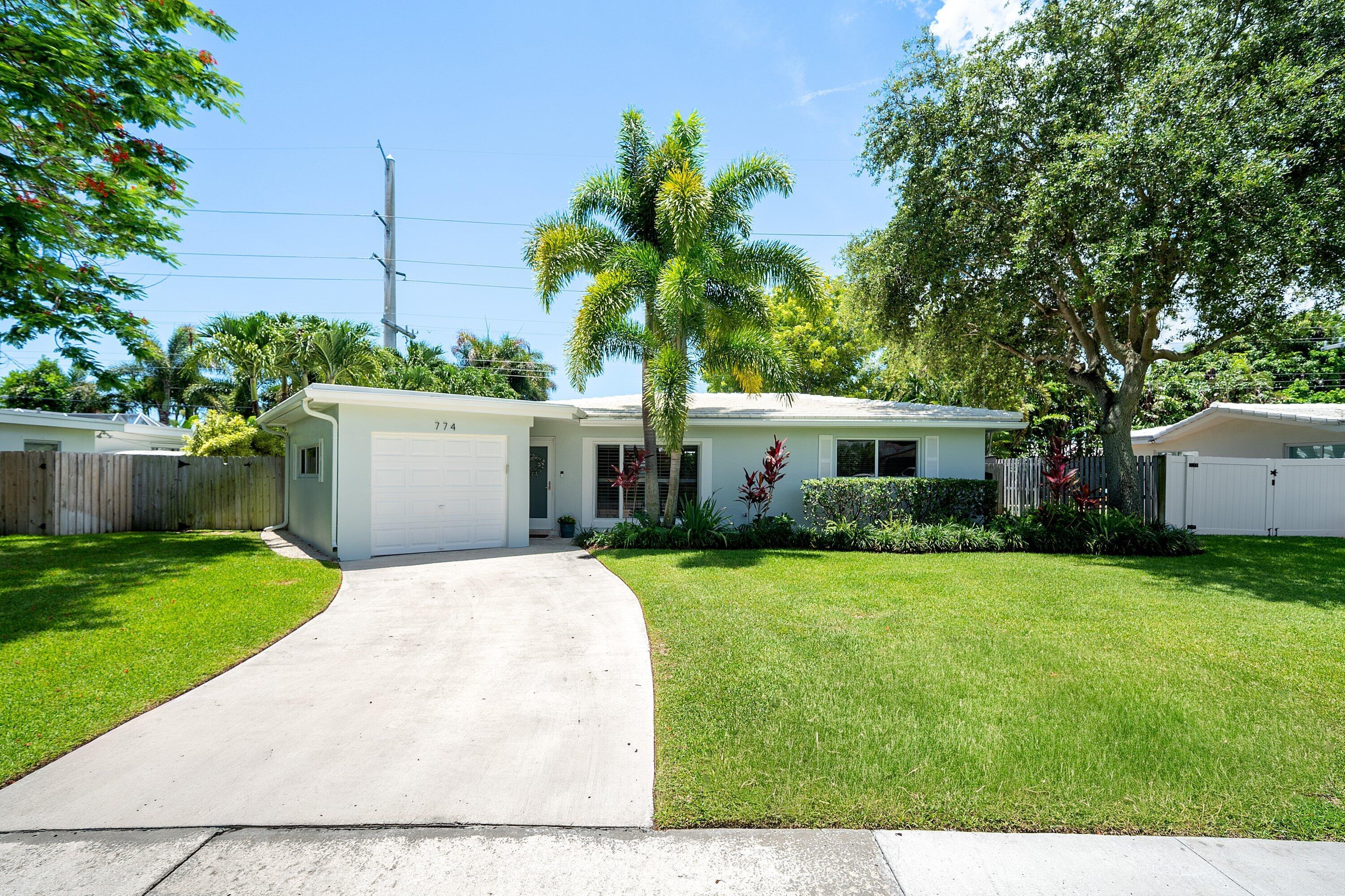 774 SW 7th Street, Boca Raton, FL 33486, Boca Raton - Photo 2