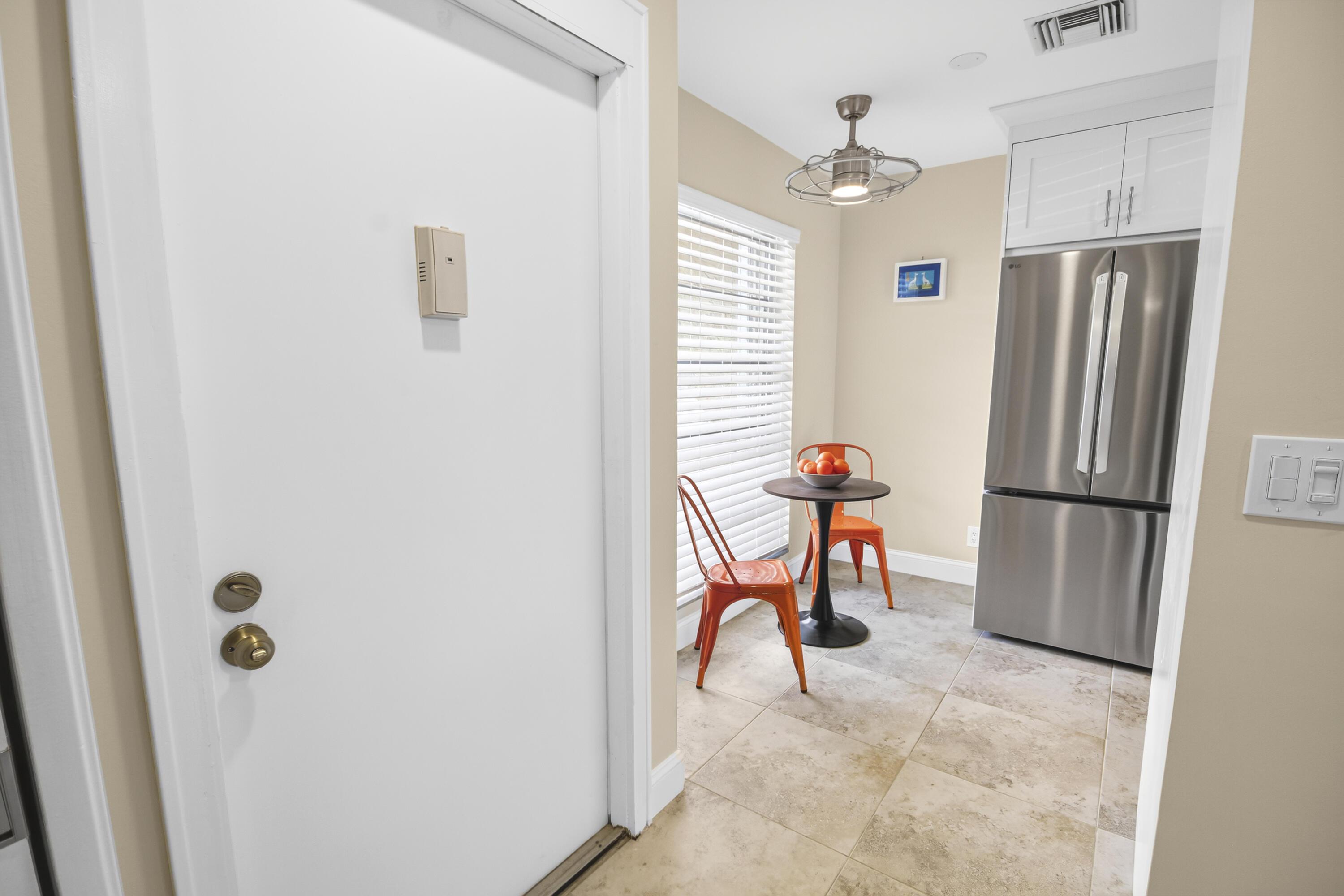 1111 Mahogany Way 76b, Delray Beach, FL 33445, Delray Beach - Photo 3