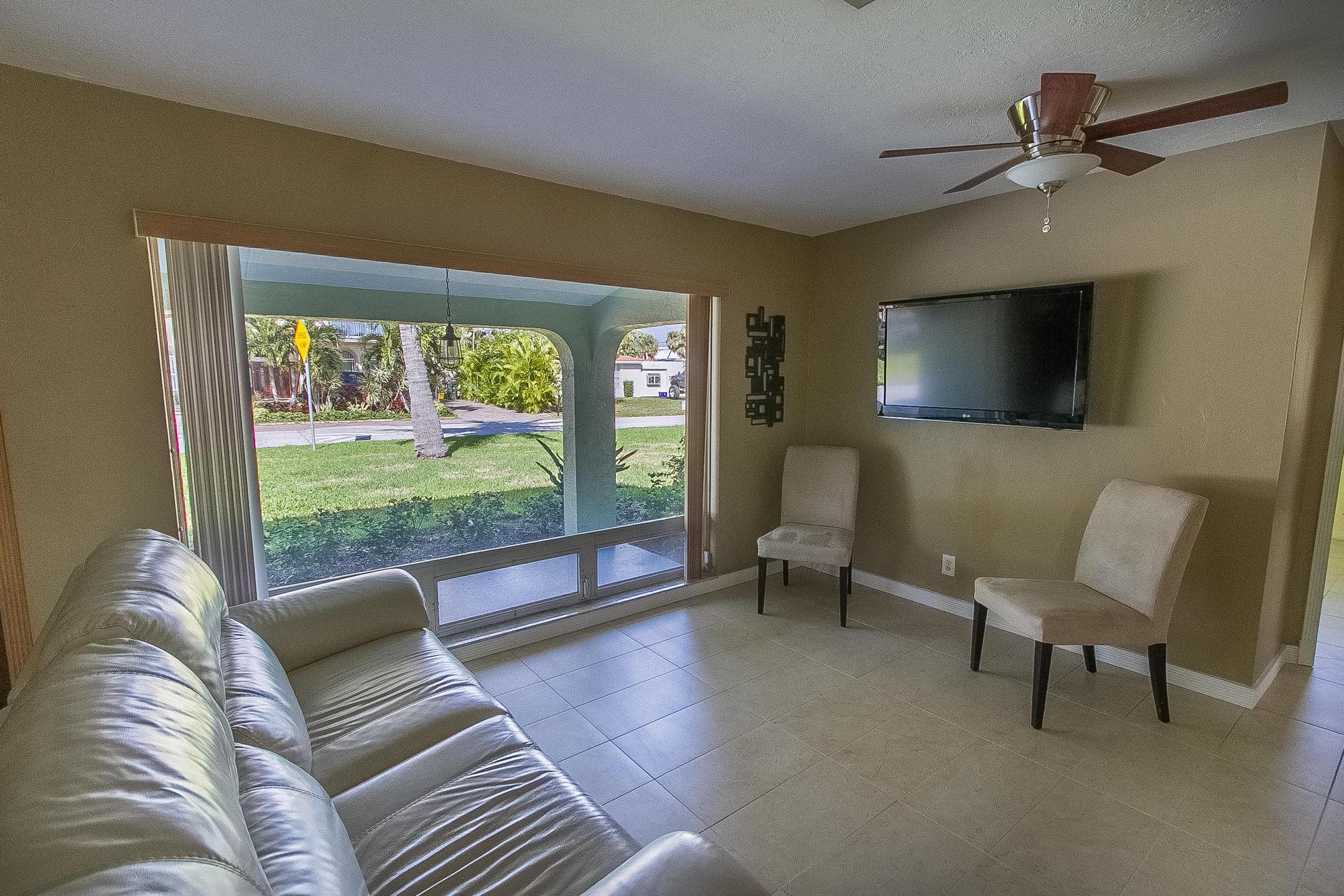 116 NW 8th Street, Boca Raton, FL 33432, Boca Raton - Photo 2