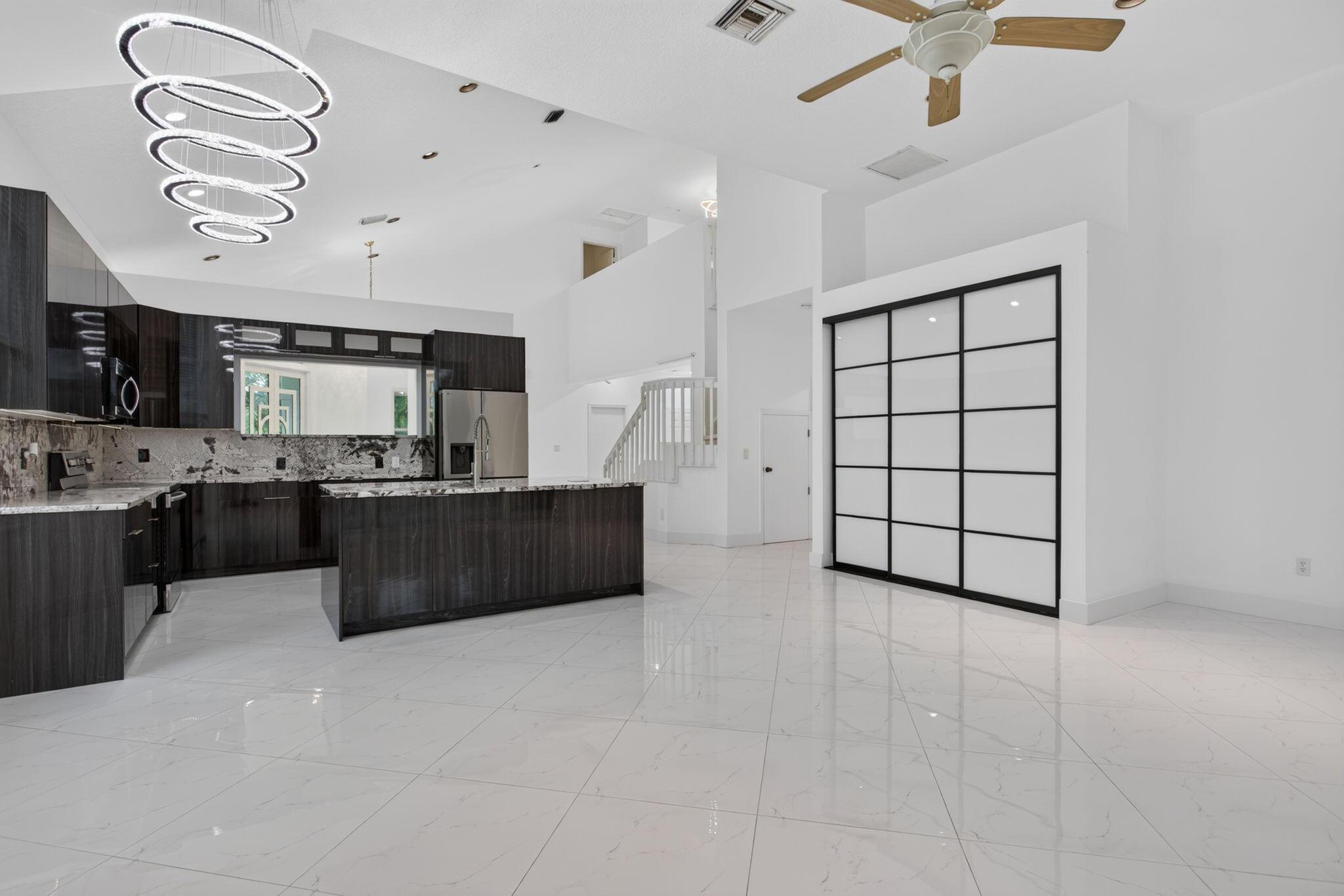 7087 NW 78th Place, Parkland, FL 33067, Parkland - Photo 4
