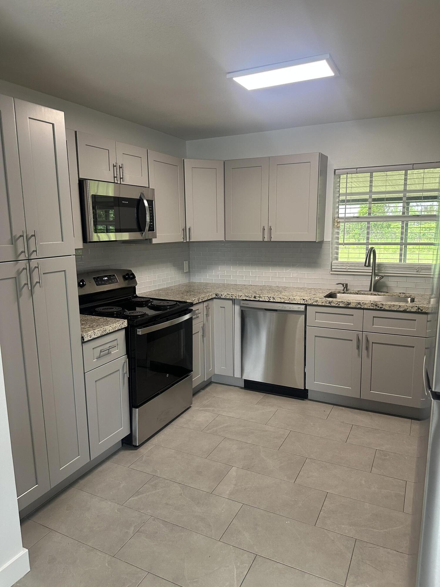 4786 Cambridge Street, Greenacres, FL 33463, Greenacres - Photo 4