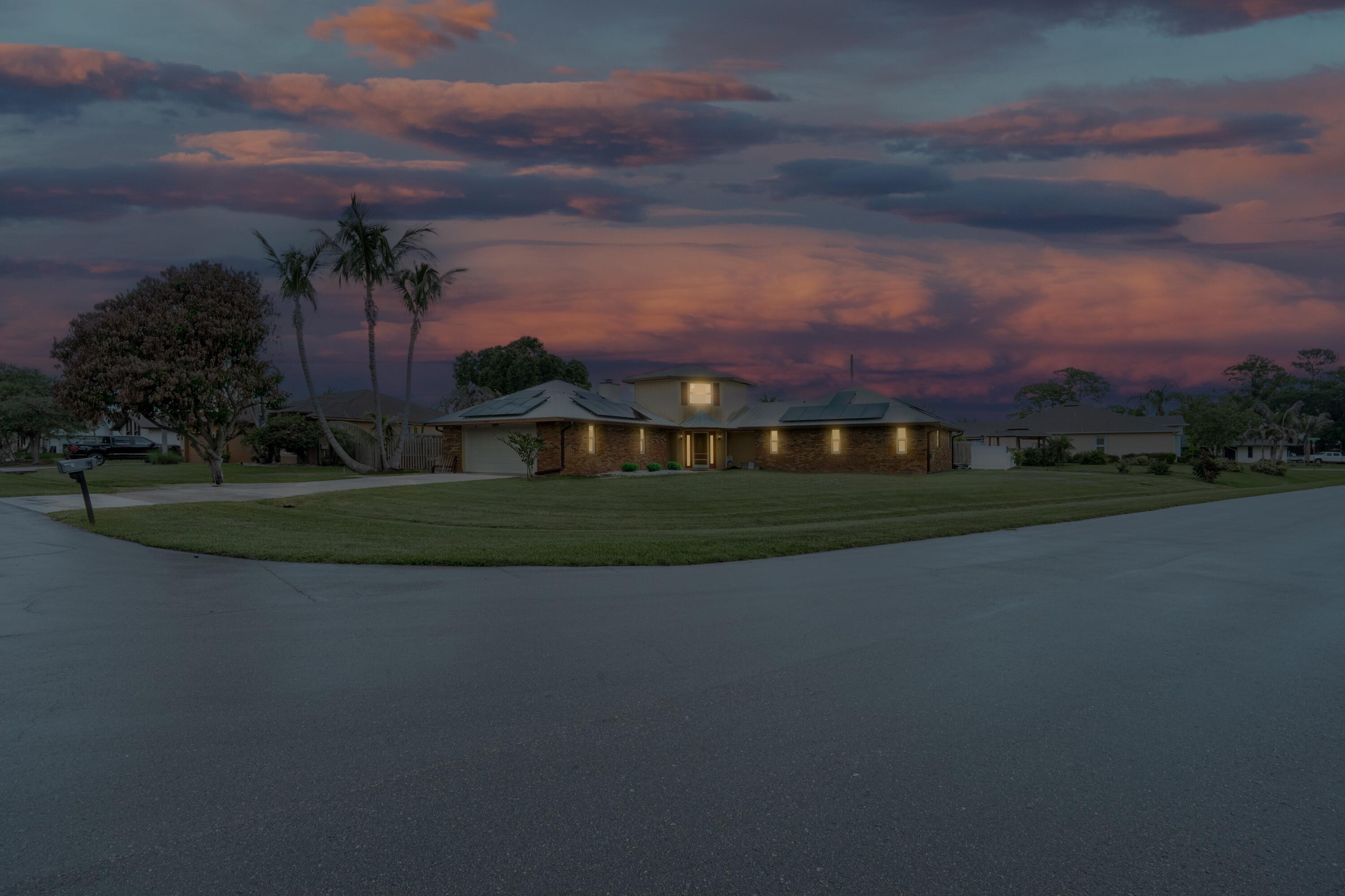 1091 SE Spinnaker Avenue, Port St. Lucie, FL 34983, Port St. Lucie - Photo 3