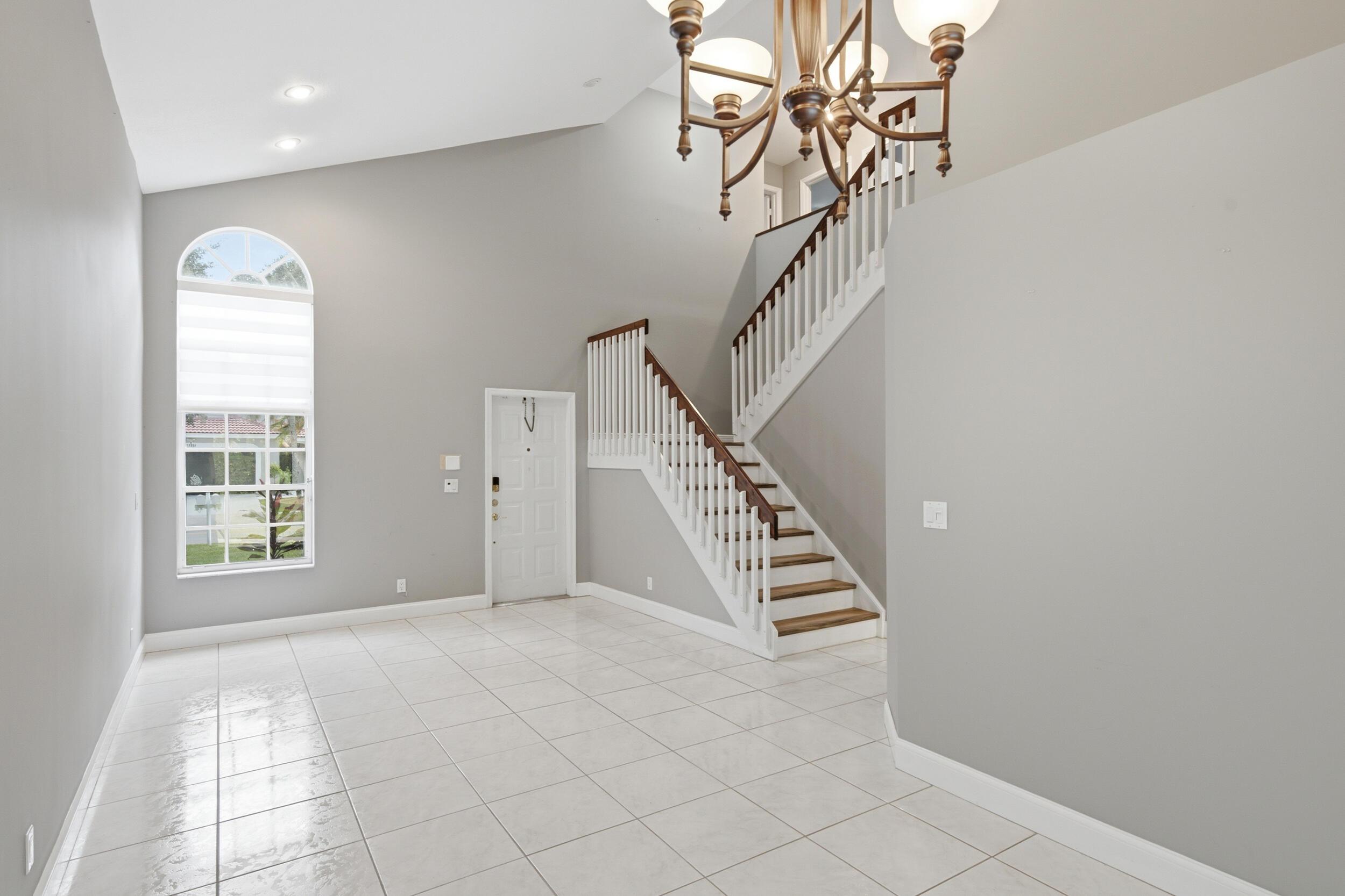 18241 NW 8th Street, Pembroke Pines, FL 33029, Pembroke Pines - Photo 5
