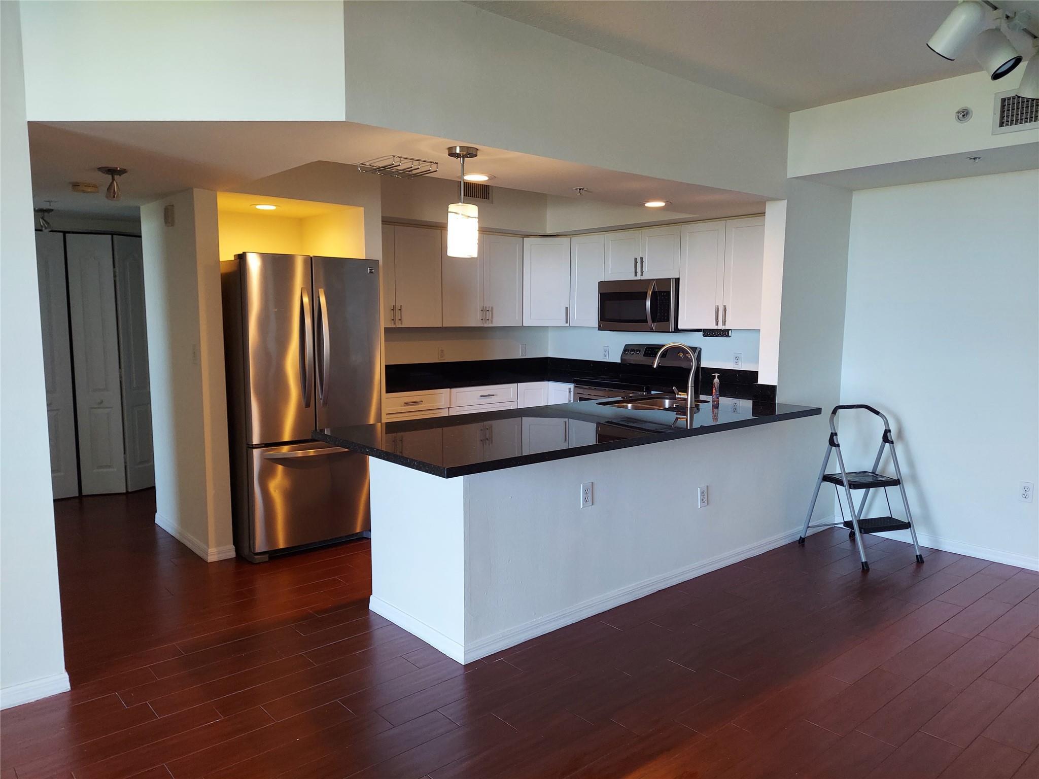 110 N Federal Highway 818, Fort Lauderdale, FL 33301, Fort Lauderdale - Photo 3