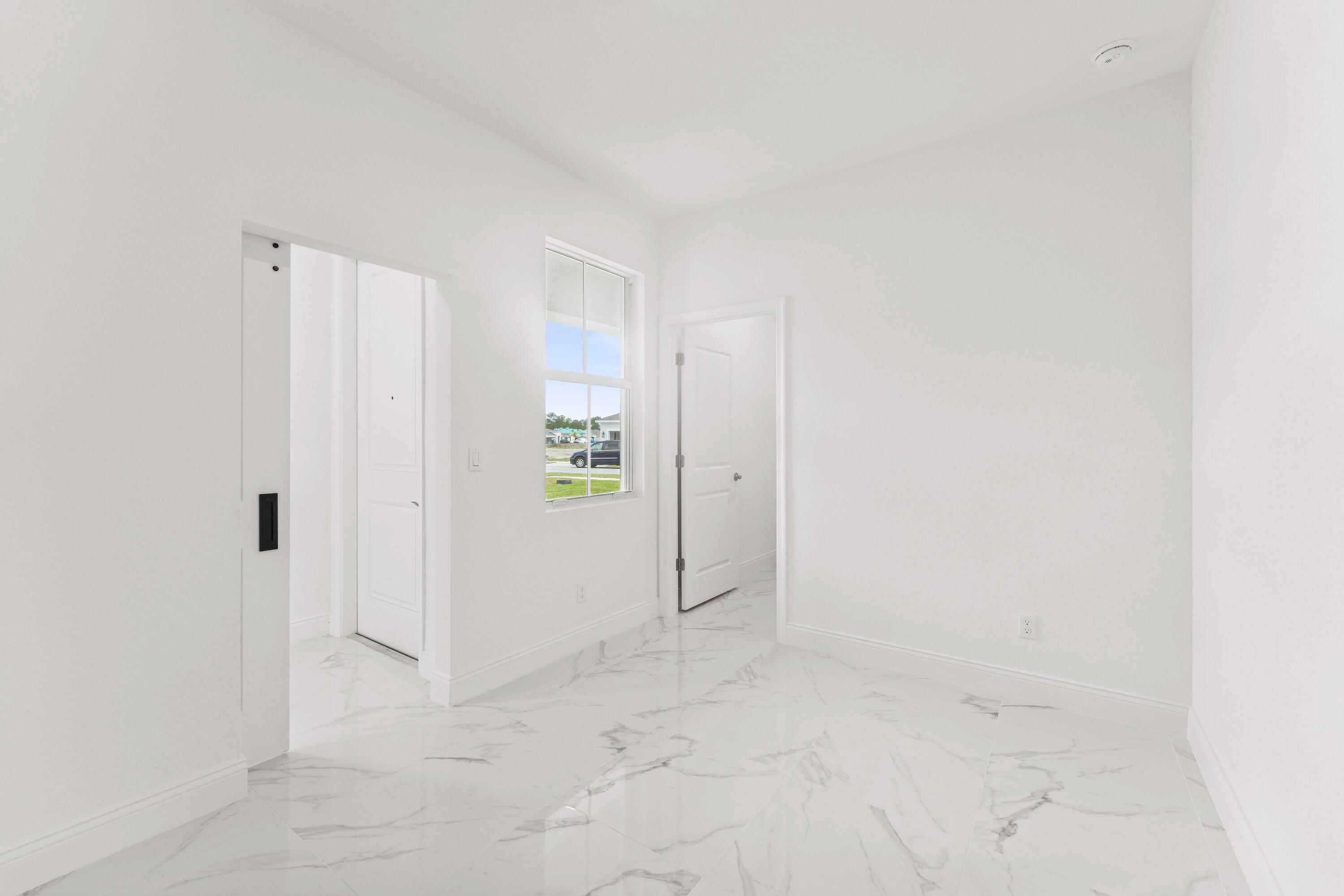 10059 NW Dreamweaver Road, Port St. Lucie, FL 34987, Port St. Lucie - Photo 2