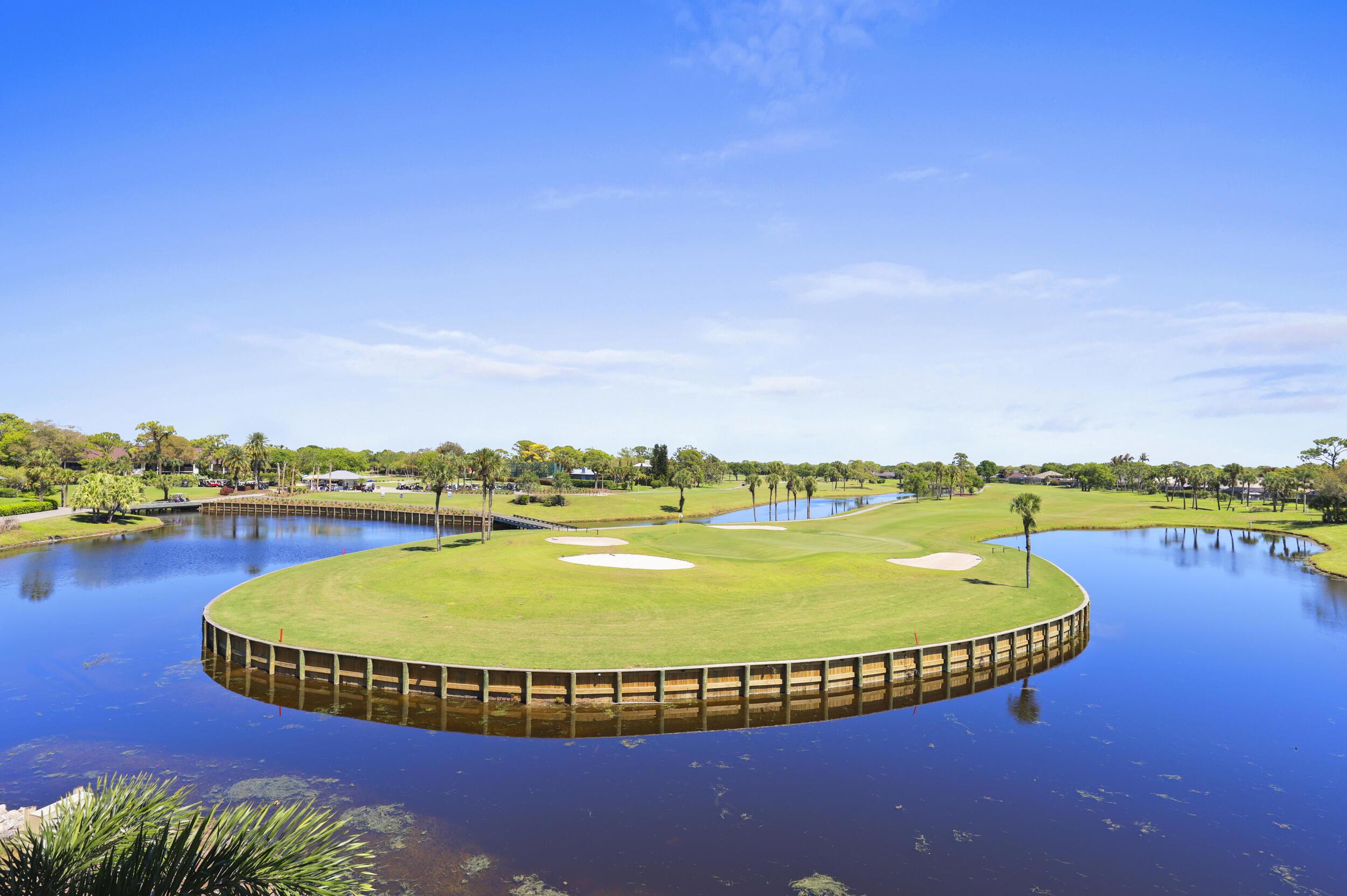 5172 SE Club Way 207, Stuart, FL 34997, Stuart