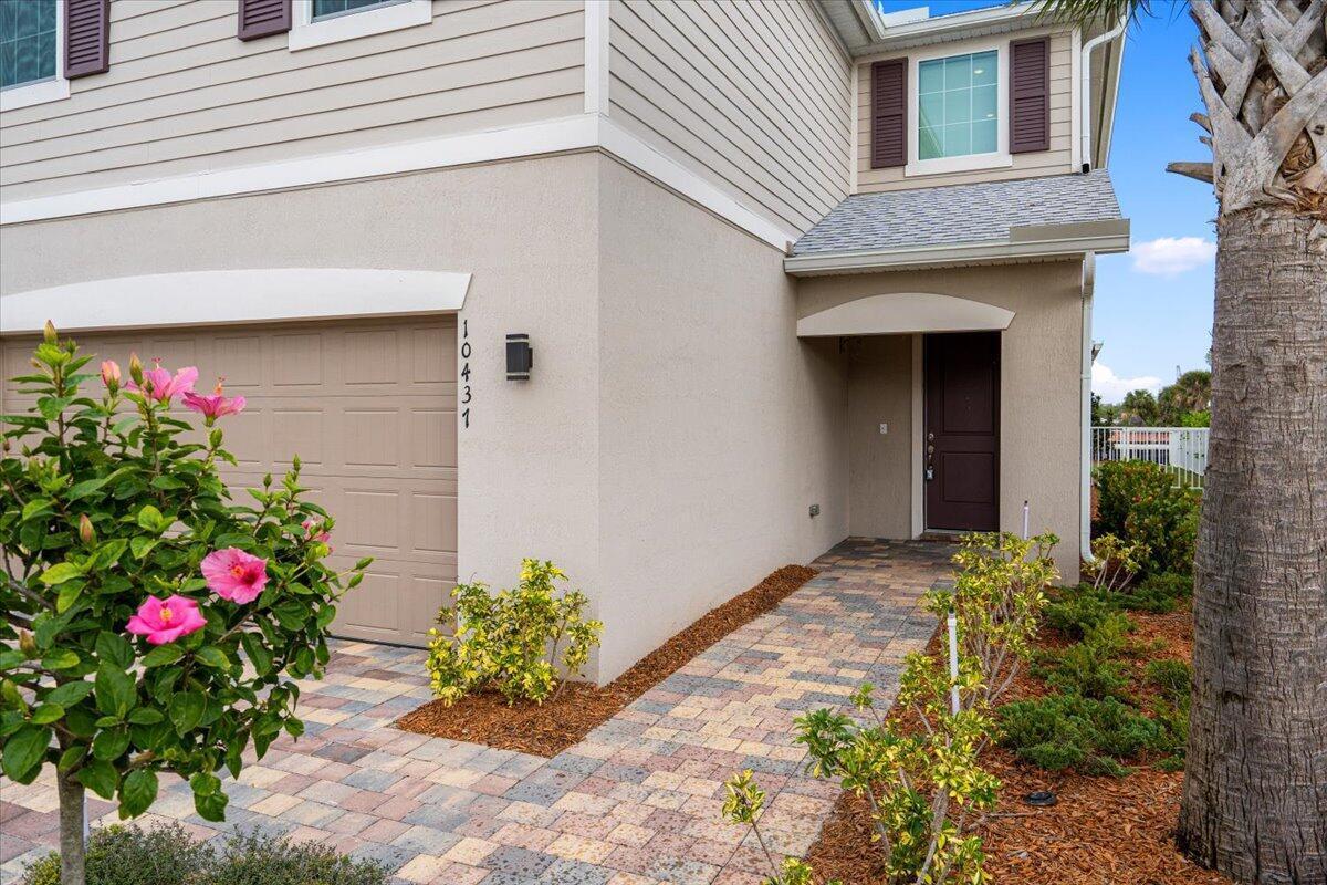 10437 SW Captiva Drive, Port St. Lucie, FL 34987, Port St. Lucie - Photo 3