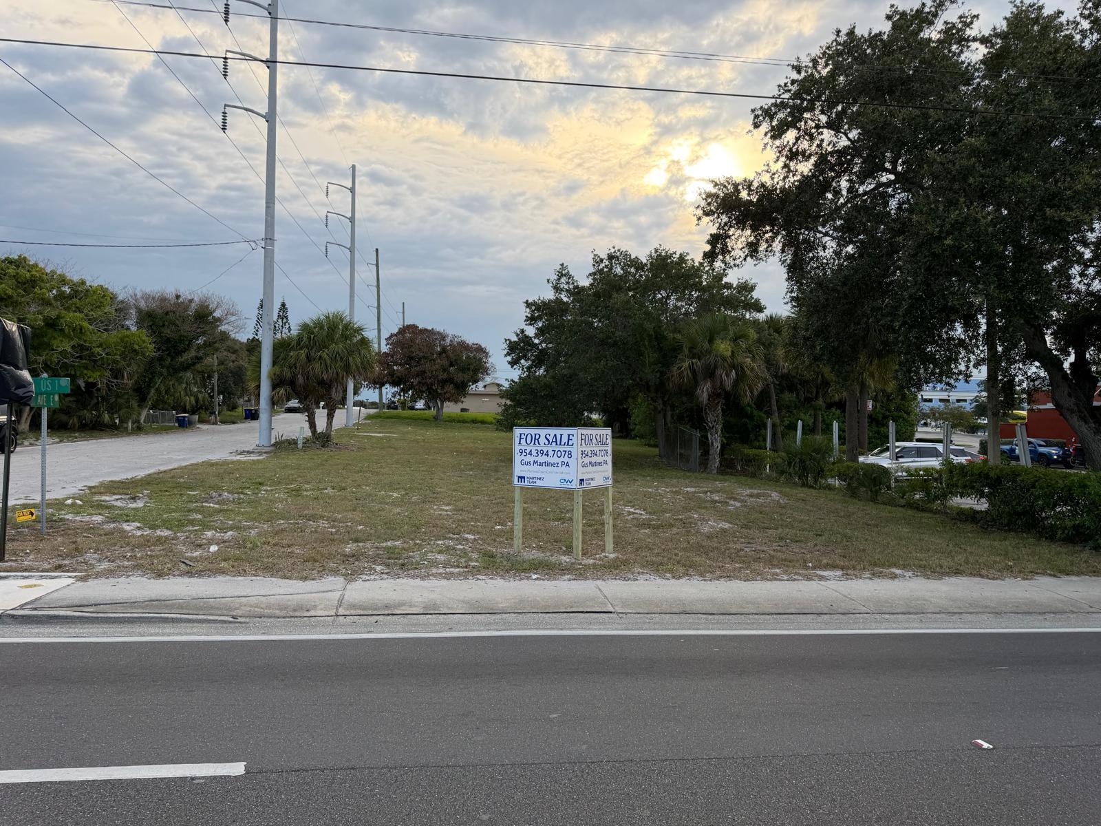 408 Avenue E, Fort Pierce, FL 34950, Fort Pierce - Photo 3