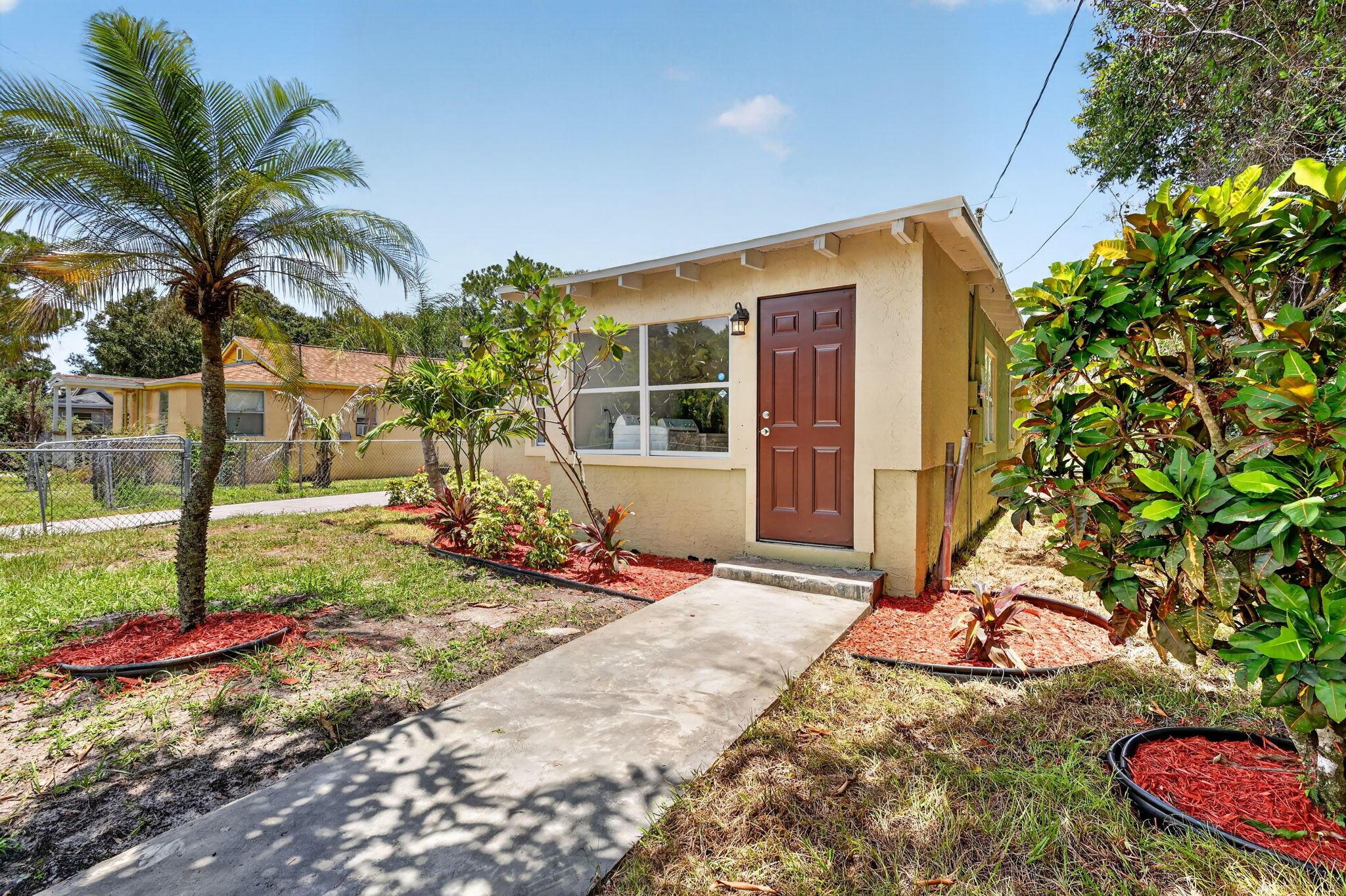 426 N 19th Street, Fort Pierce, FL 34950, Fort Pierce - Photo 4