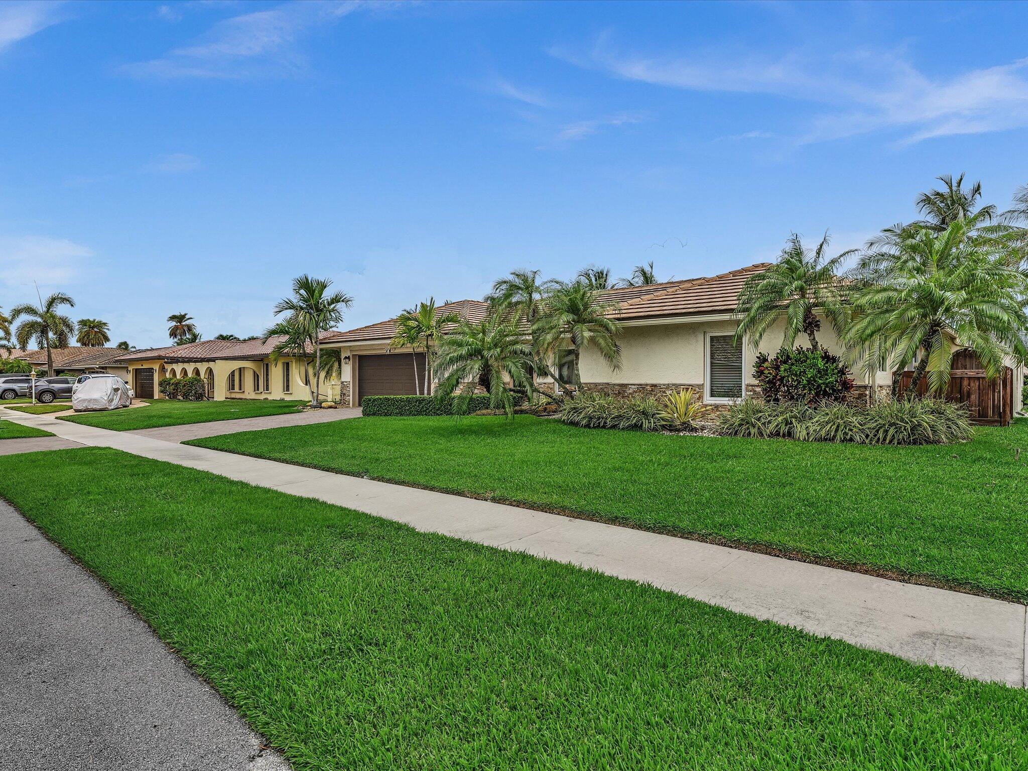 1525 SE 12th Street, Deerfield Beach, FL 33441, Deerfield Beach - Photo 3