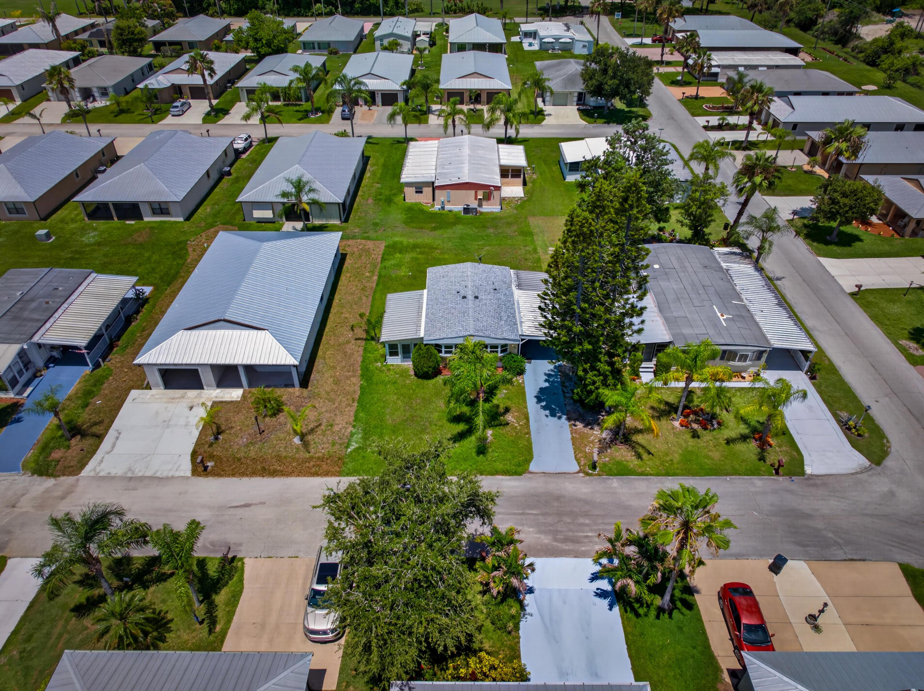 48 Florida Way, Port St. Lucie, FL 34952, Port St. Lucie - Photo 2
