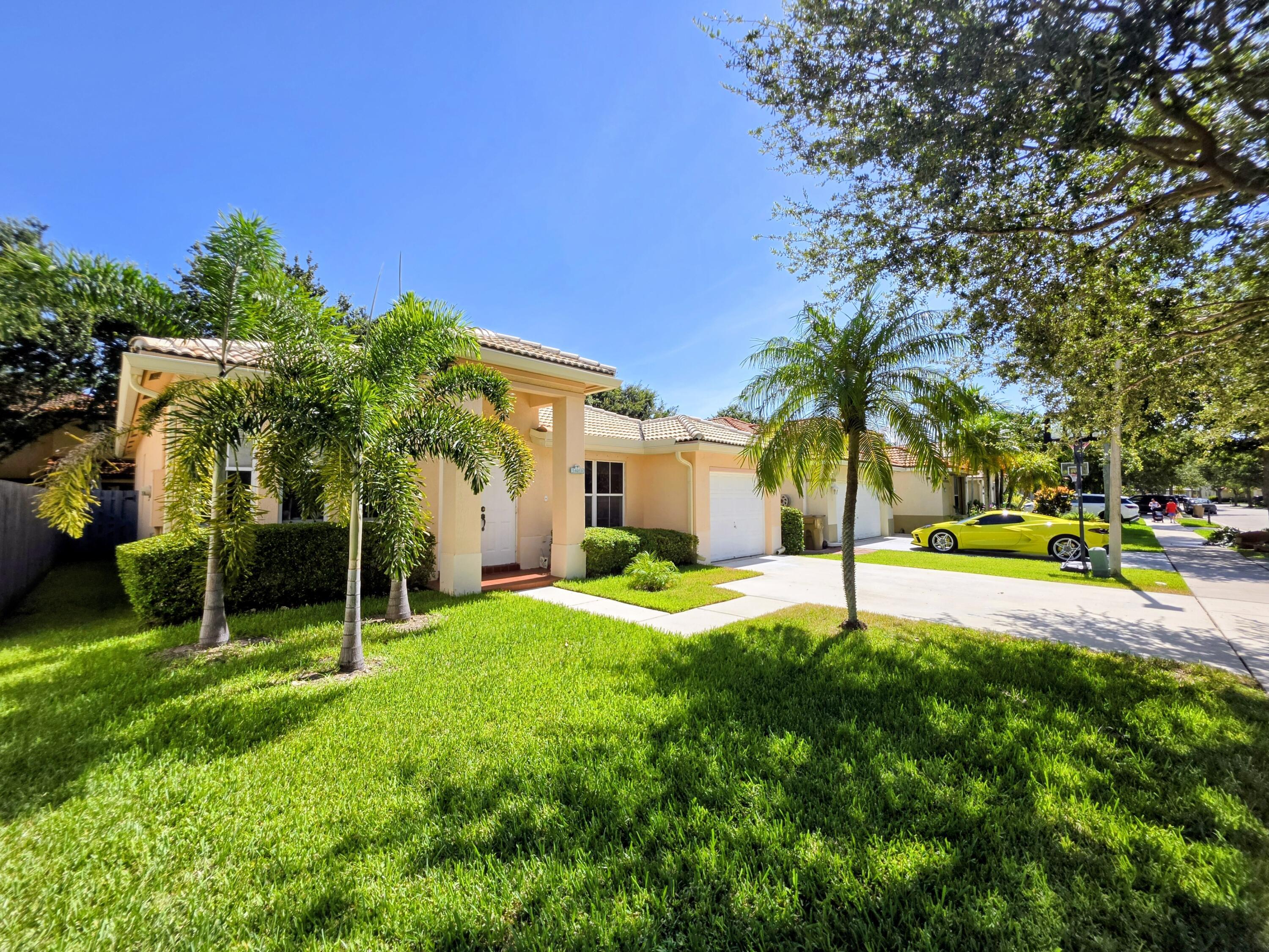 14013 N Cypress Cove Circle, Davie, FL 33325, Davie