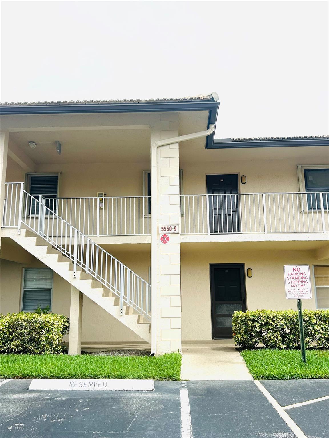 5550 Lakeside Drive 203, Margate, FL 33063, Margate