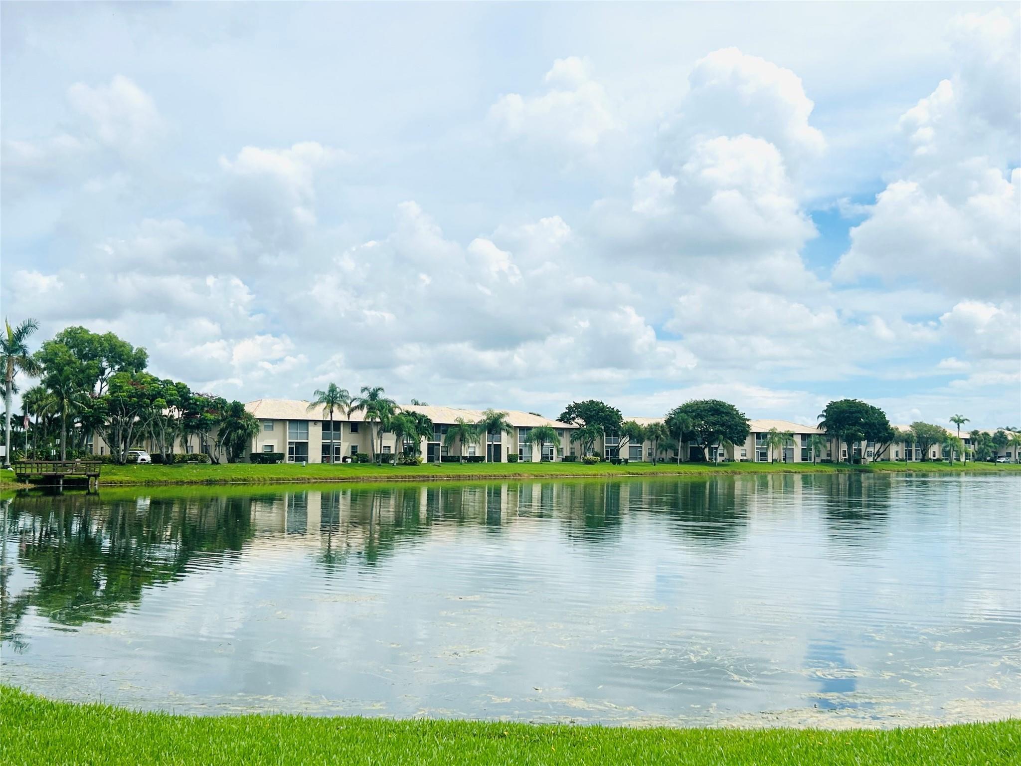 5550 Lakeside Drive 203, Margate, FL 33063, Margate - Photo 2