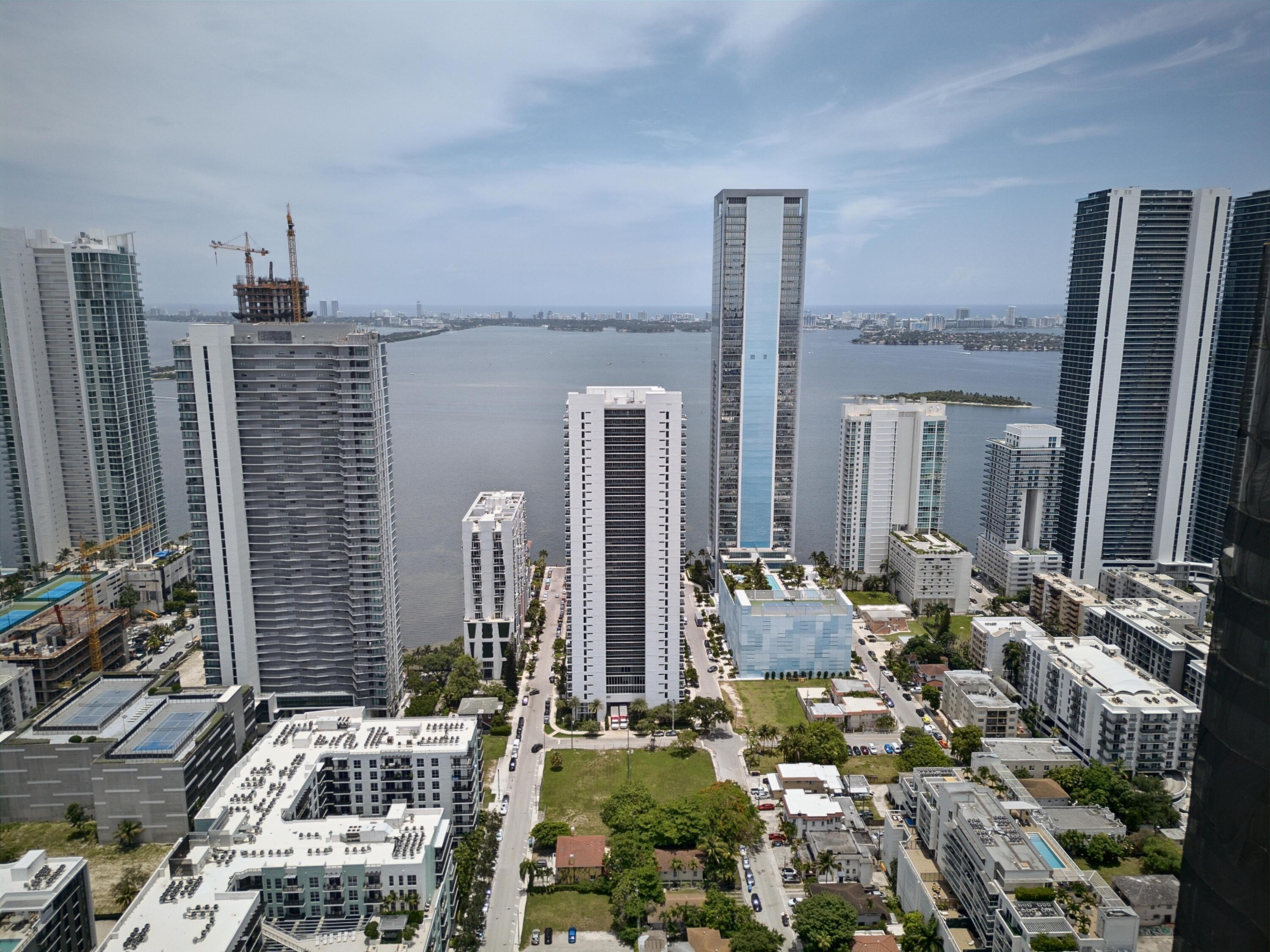 600 NE 27th Street 1605, Miami, FL 33137, Miami - Photo 5
