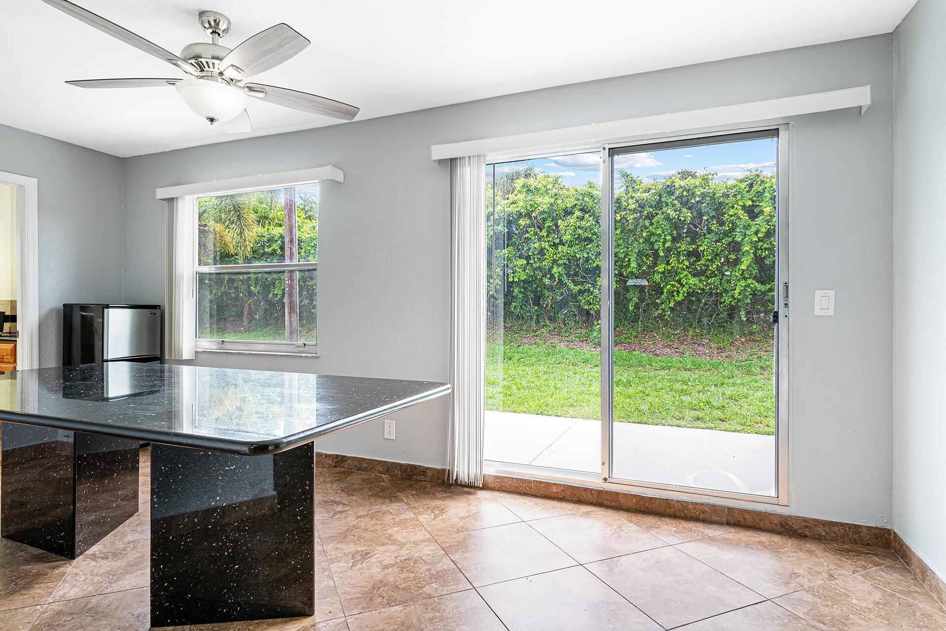 2722 Peer Lane 187, Delray Beach, FL 33445, Delray Beach - Photo 3