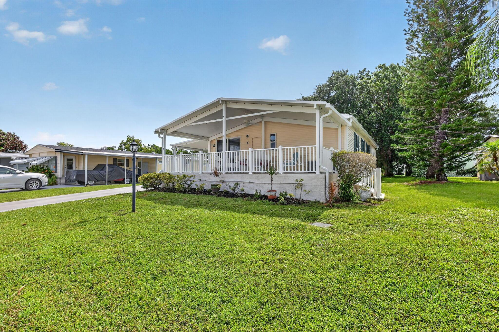 5 Montilla Way, Port St. Lucie, FL 34952, Port St. Lucie - Photo 2