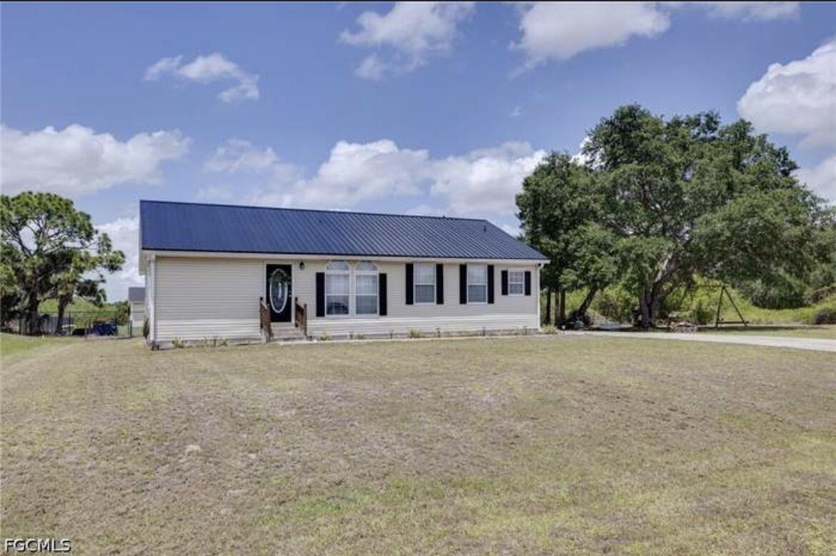 2010 S Montana Circle, LaBelle, FL 33935, LaBelle
