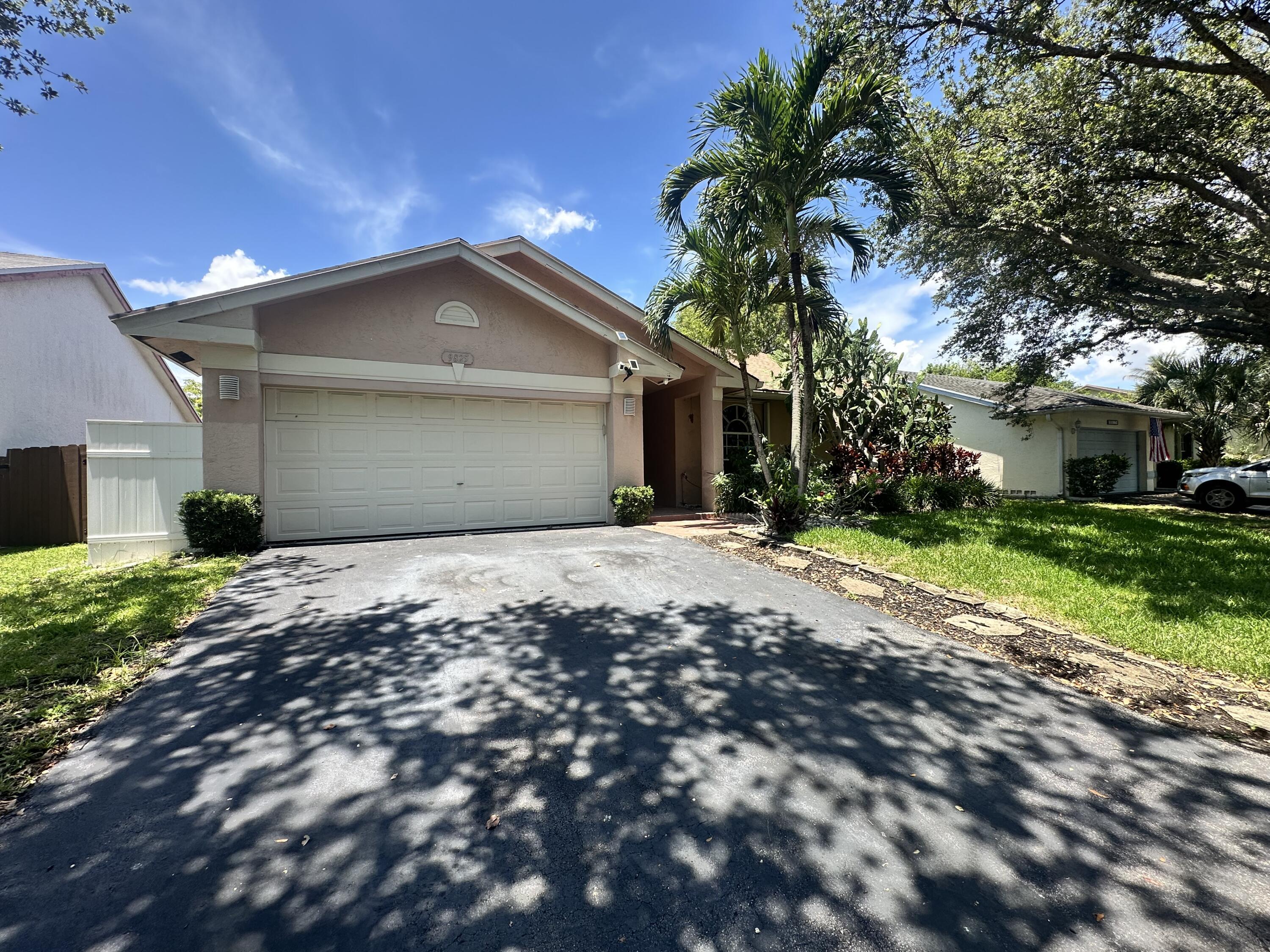 9825 NW 54th Place, Coral Springs, FL 33076, Coral Springs