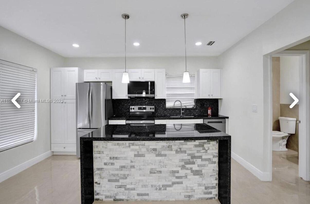 6720 Coolidge Street, Hollywood, FL 33024, Hollywood - Photo 3