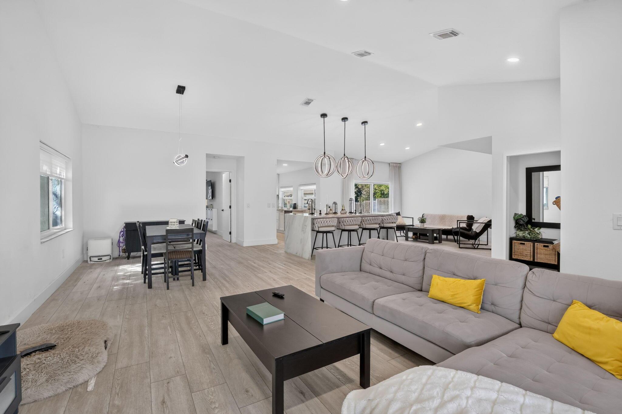 16709 SW 5th Court, Weston, FL 33326, Weston - Photo 5