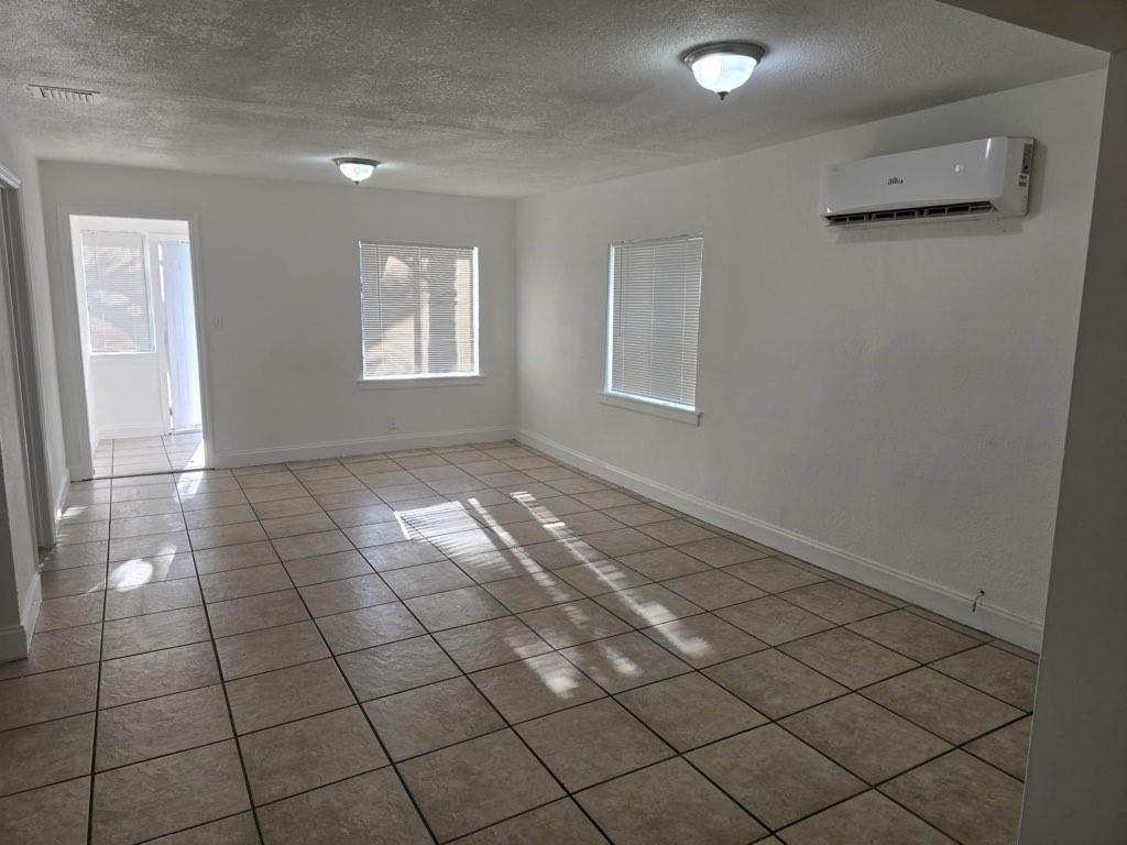 5431 NW 30th Avenue, Miami, FL 33142, Miami - Photo 5