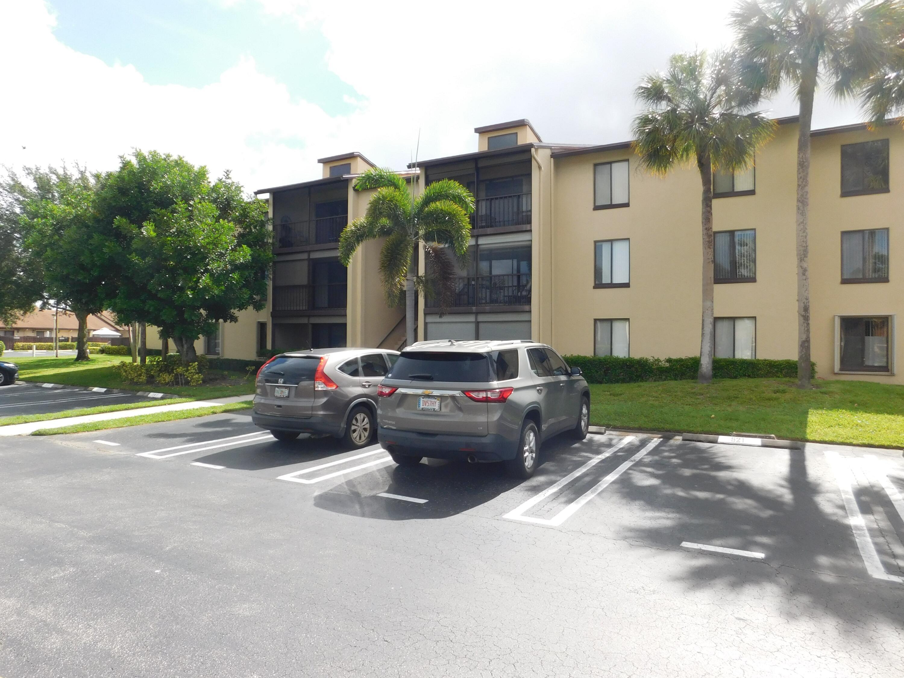 627 Sea Pine Way A2, Greenacres, FL 33415, Greenacres - Photo 2