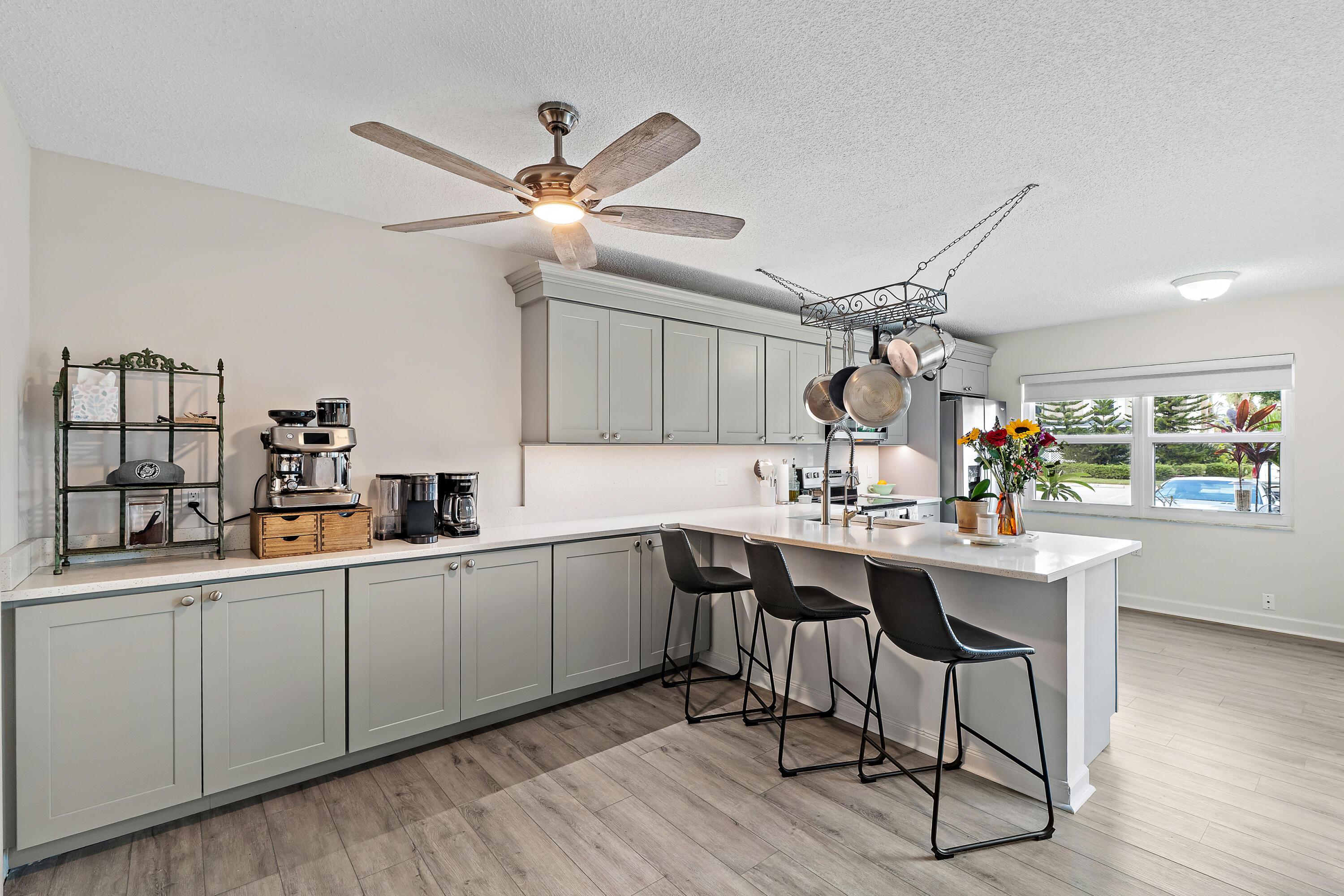 3357 SW Sunset Trace Circle, Palm City, FL 34990, Palm City - Photo 3