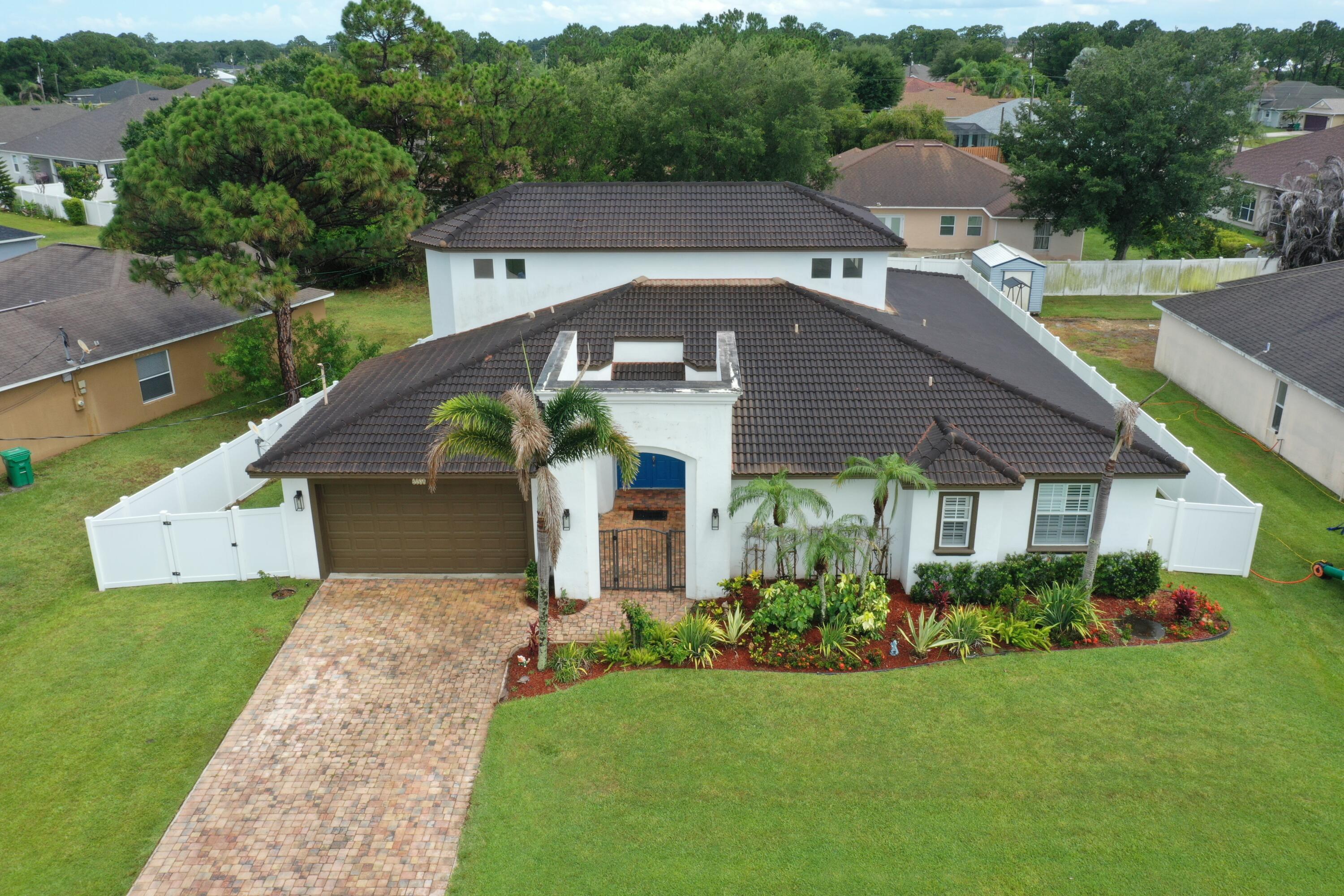 6008 NW Winfield Drive, Port St. Lucie, FL 34986, Port St. Lucie - Photo 4