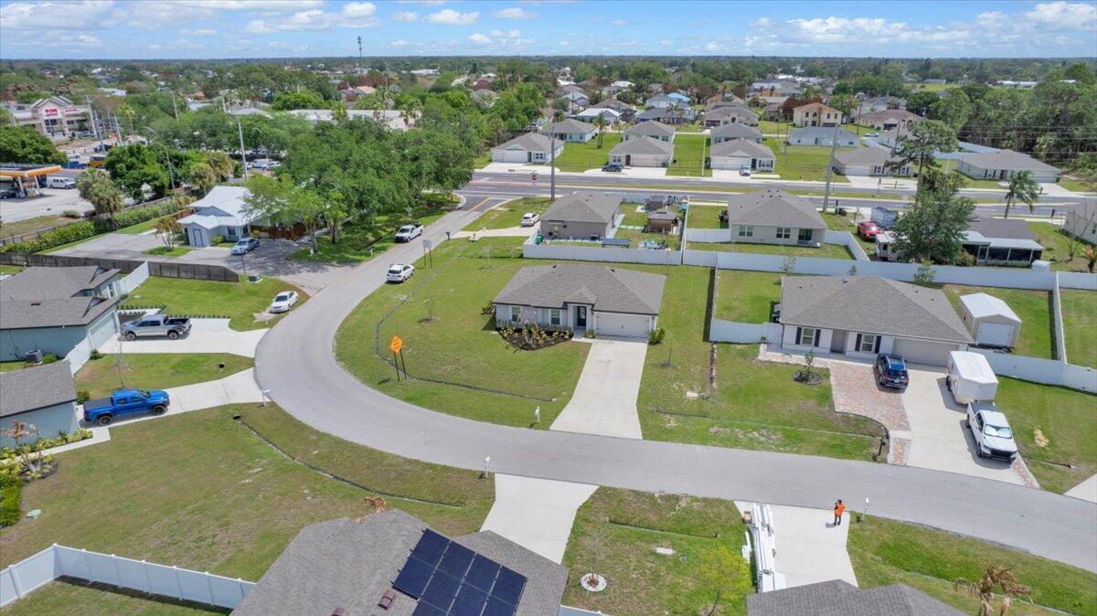 920 SW Castaneda Lane, Port St. Lucie, FL 34953, Port St. Lucie - Photo 5