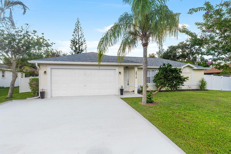 2814 SE Melaleuca Boulevard, Port St. Lucie, FL 34952, Port St. Lucie