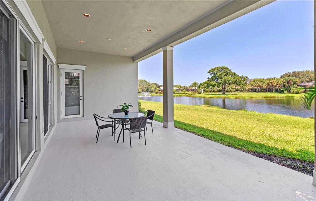 1254 River Reach Drive, Vero Beach, FL 32967, Vero Beach - Photo 3