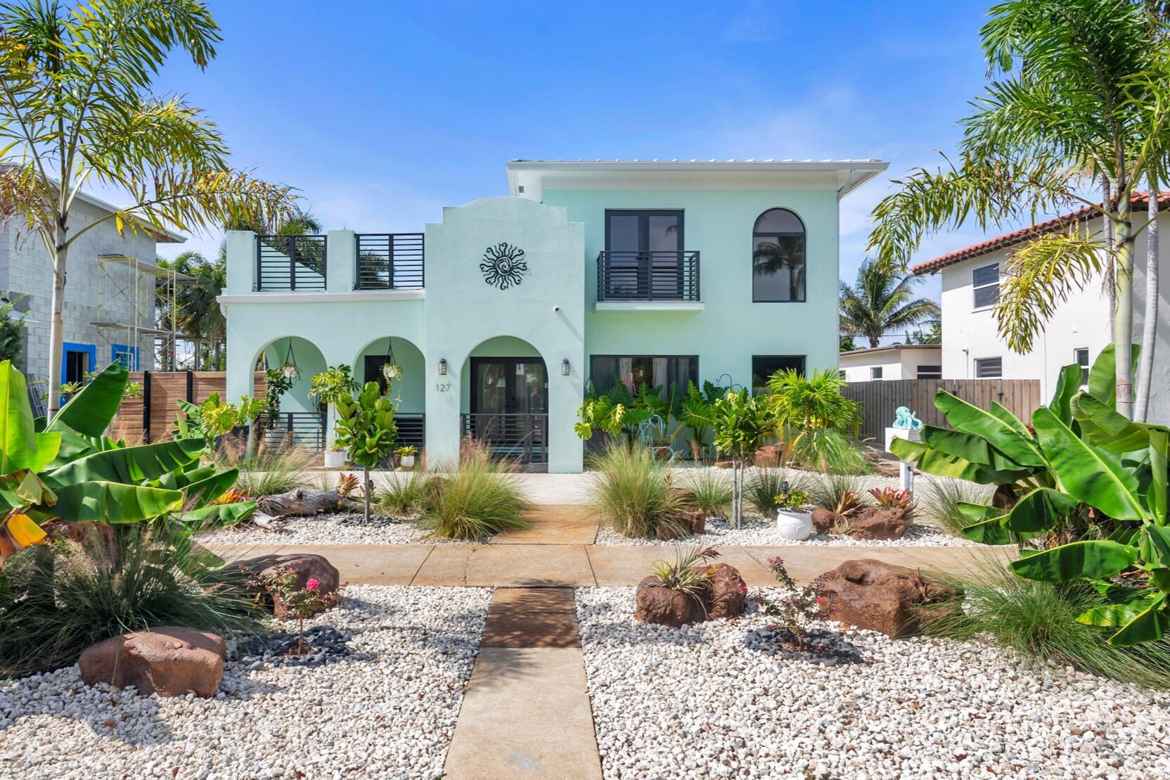 127 Auburn Drive, Lake Worth Beach, FL 33460, Lake Worth Beach