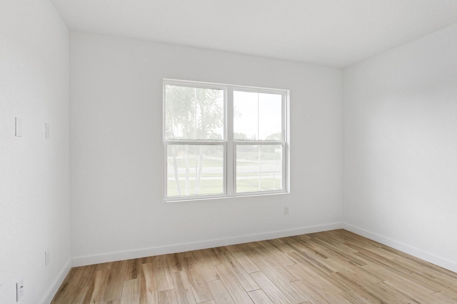 1726 SW Dreyfuss Boulevard, Port St. Lucie, FL 34953, Port St. Lucie - Photo 5
