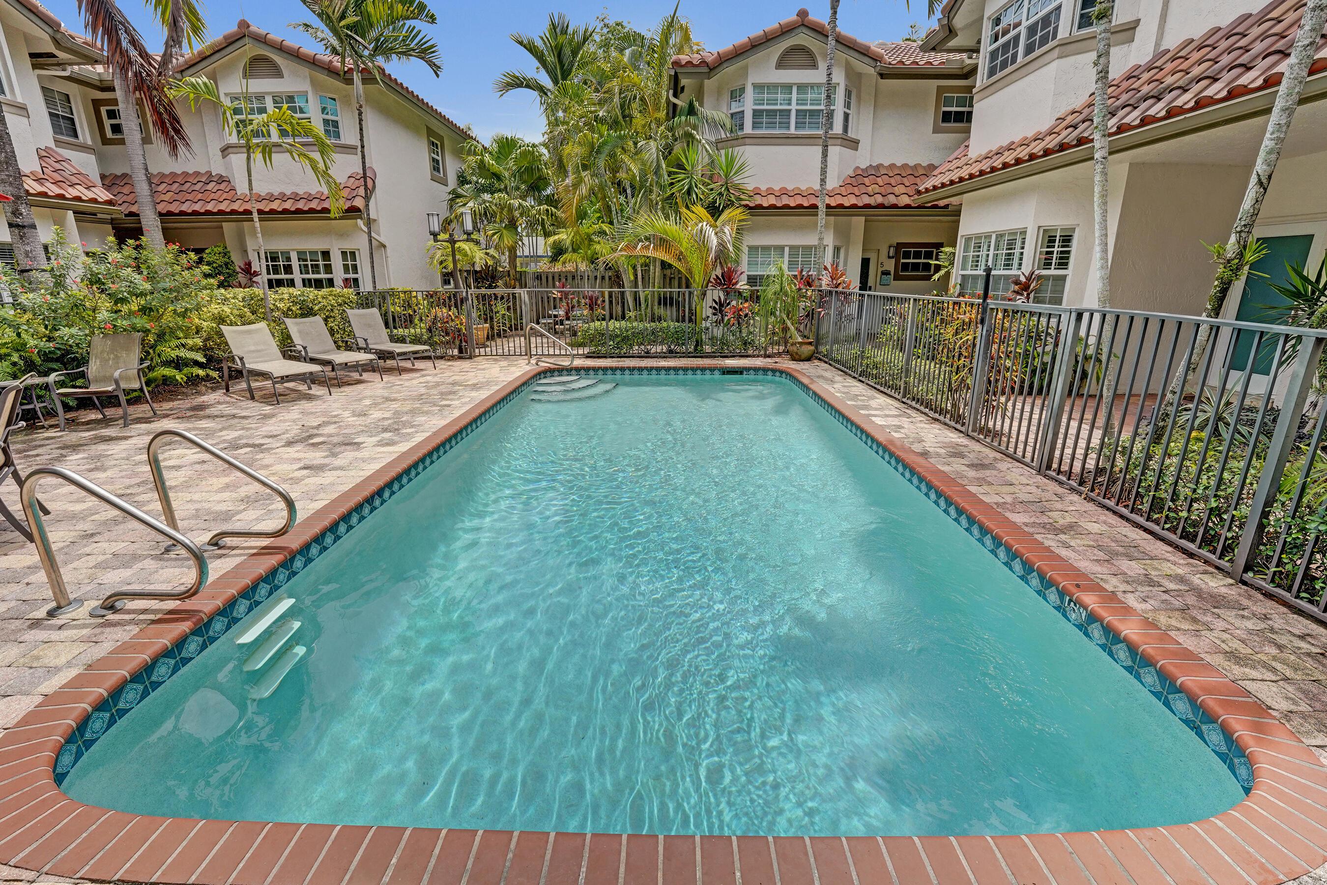 620 NE 9th Avenue 6, Fort Lauderdale, FL 33304, Fort Lauderdale - Photo 2